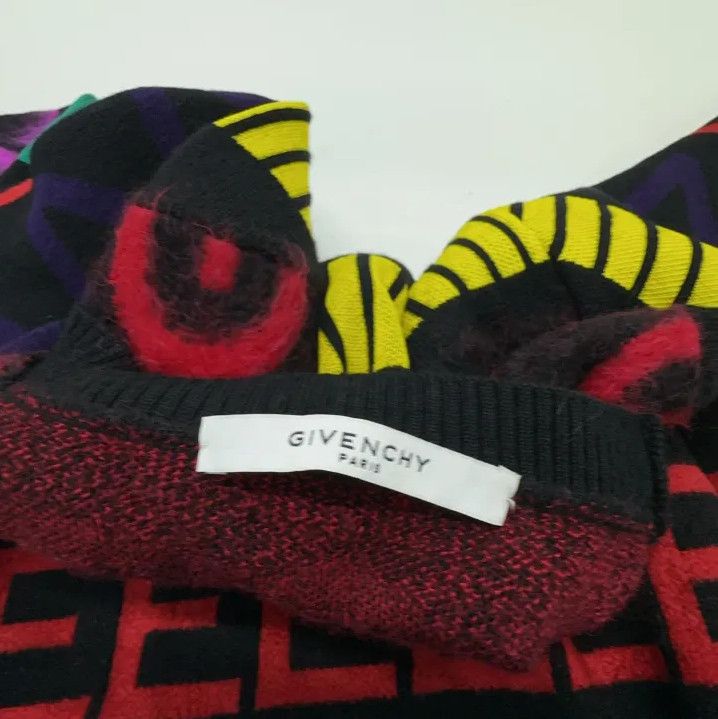 Givenchy Givenchy Letter Logo Print Long Sleeve Knit Sweater Size US M / EU 48-50 / 2 - 6 Thumbnail