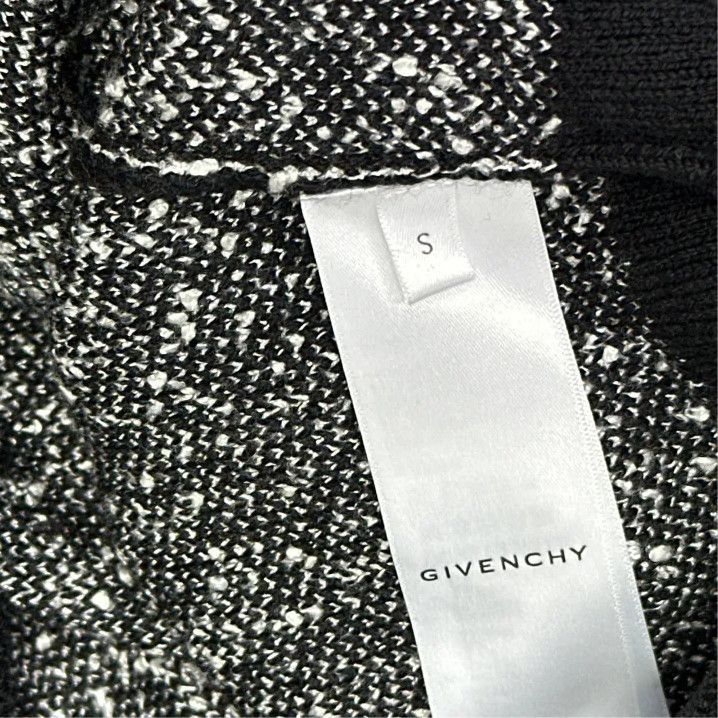 Givenchy Givenchy x Chito SS22 Mask Pattern Knit Sweater Size US S / EU 44-46 / 1 - 4 Thumbnail