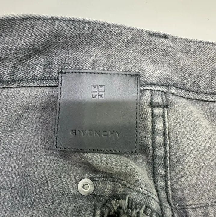 Givenchy Givenchy Men's Black Solid Loose Straight Jeans Size US 29 - 6 Thumbnail