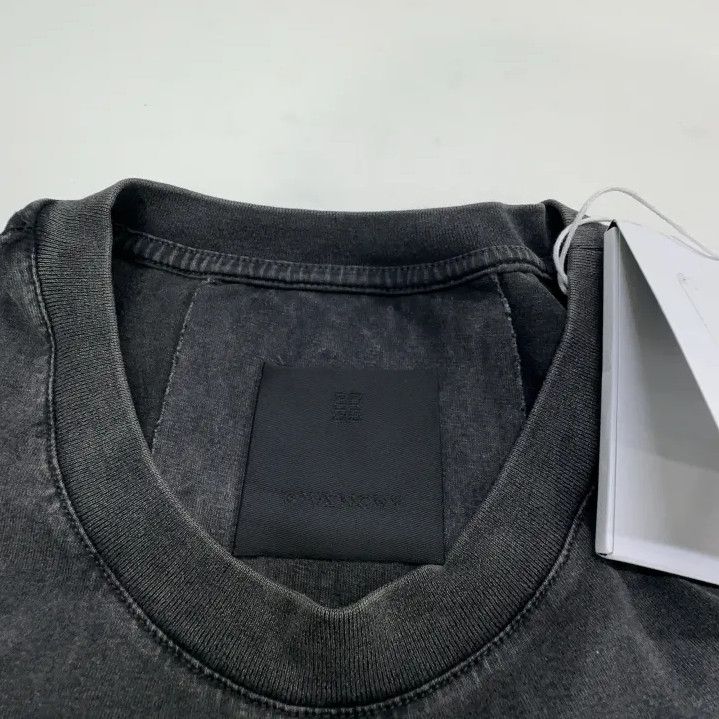 Givenchy Givenchy FW22 Logo Print Crewneck Short-Sleeve T-Shirt Size US S / EU 44-46 / 1 - 8 Thumbnail