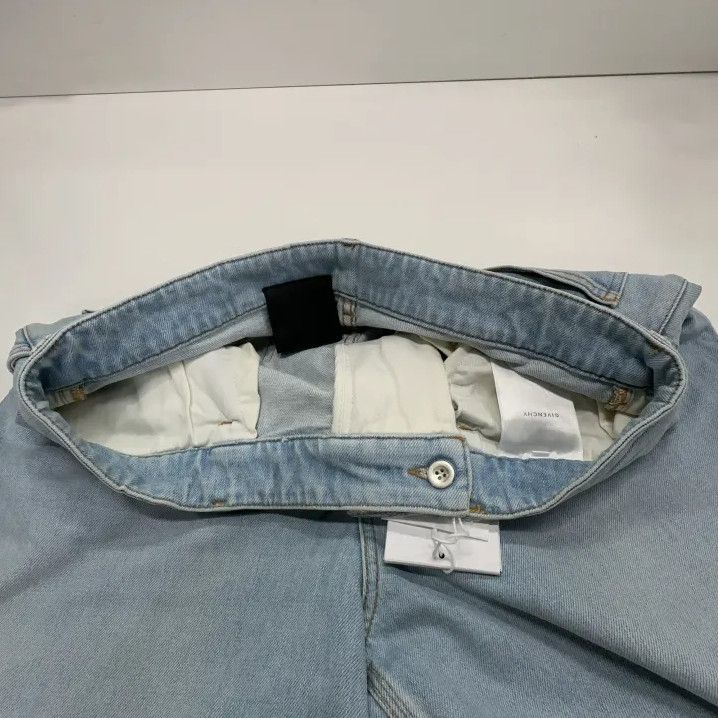 Givenchy Givenchy SS23 Light Washed Wide-Leg Jeans Size US 30 / EU 46 - 8 Thumbnail