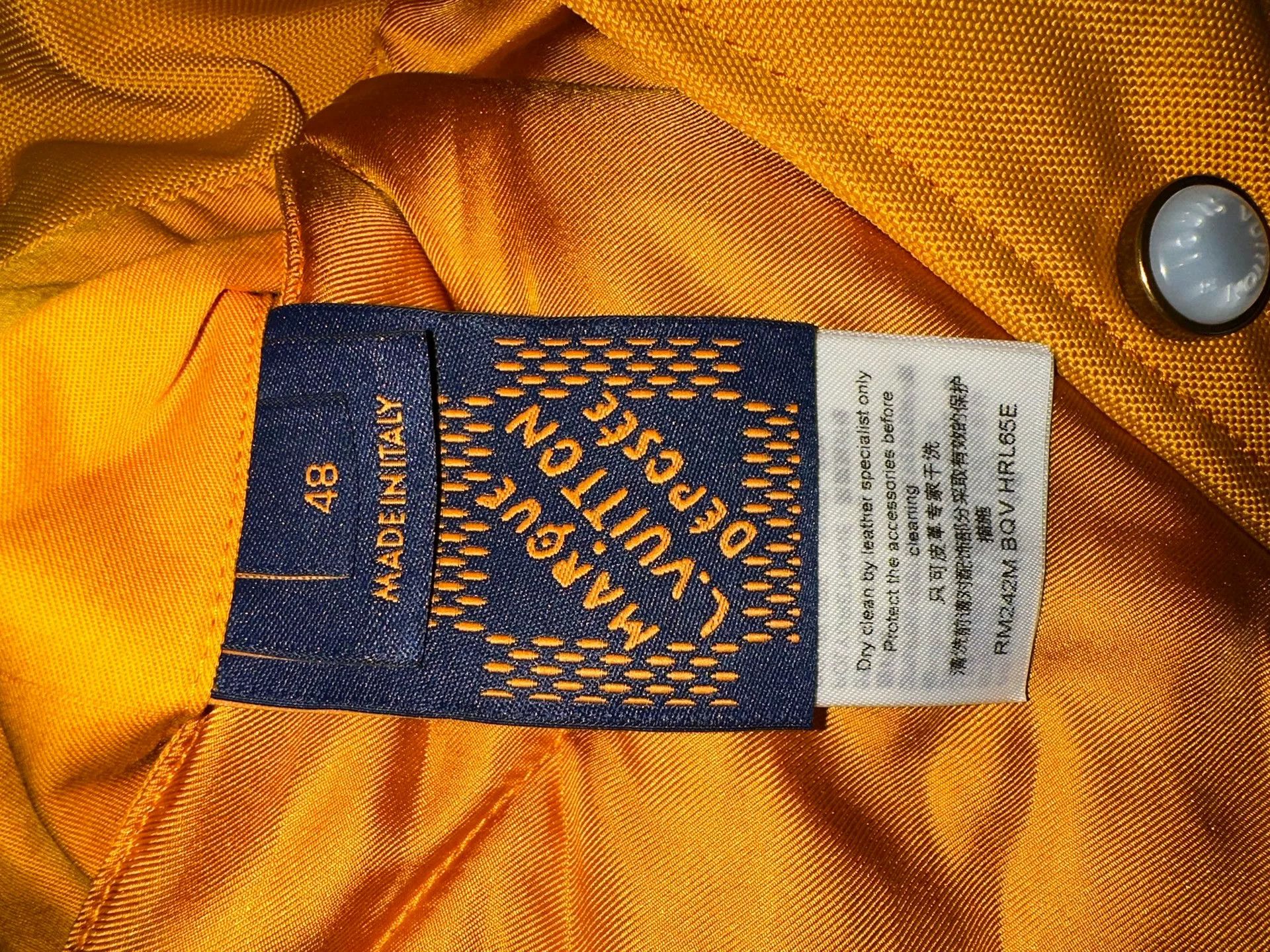 Louis Vuitton Louis Vuitton Lv24FW Yellow Leather Sleeve Jacket Size US M / EU 48-50 / 2 - 6 Thumbnail