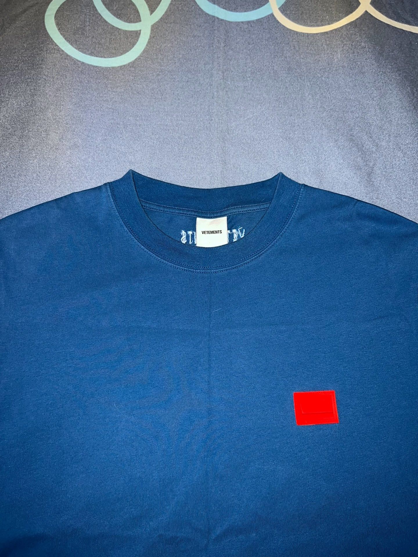 Vetements Vetements Large Rubber Slogan Short-Sleeve T-Shirt Size US L / EU 52-54 / 3 - 2 Thumbnail
