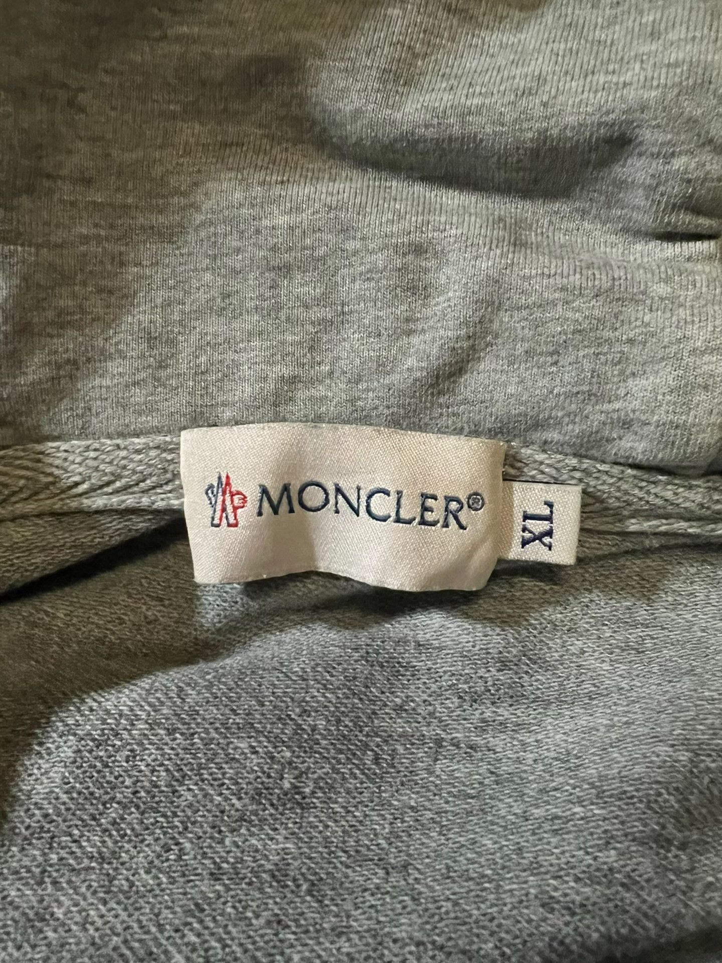 Moncler Moncler Classic Zip Hoodie Stripes Size US XL / EU 56 / 4 - 5 Thumbnail