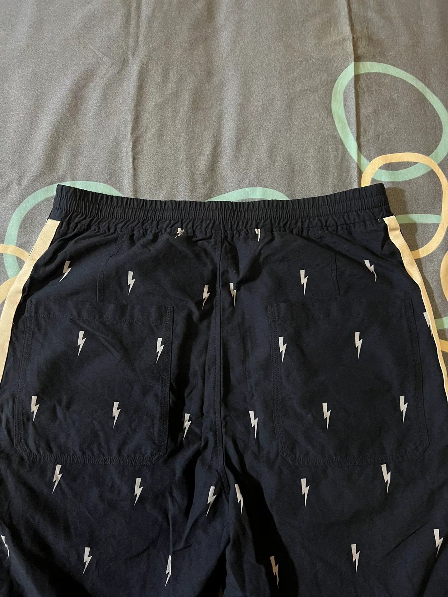 Neil Barrett Neil Barrett Lightning Trim Spliced Casual Shorts Size US 32 / EU 48 - 4 Thumbnail