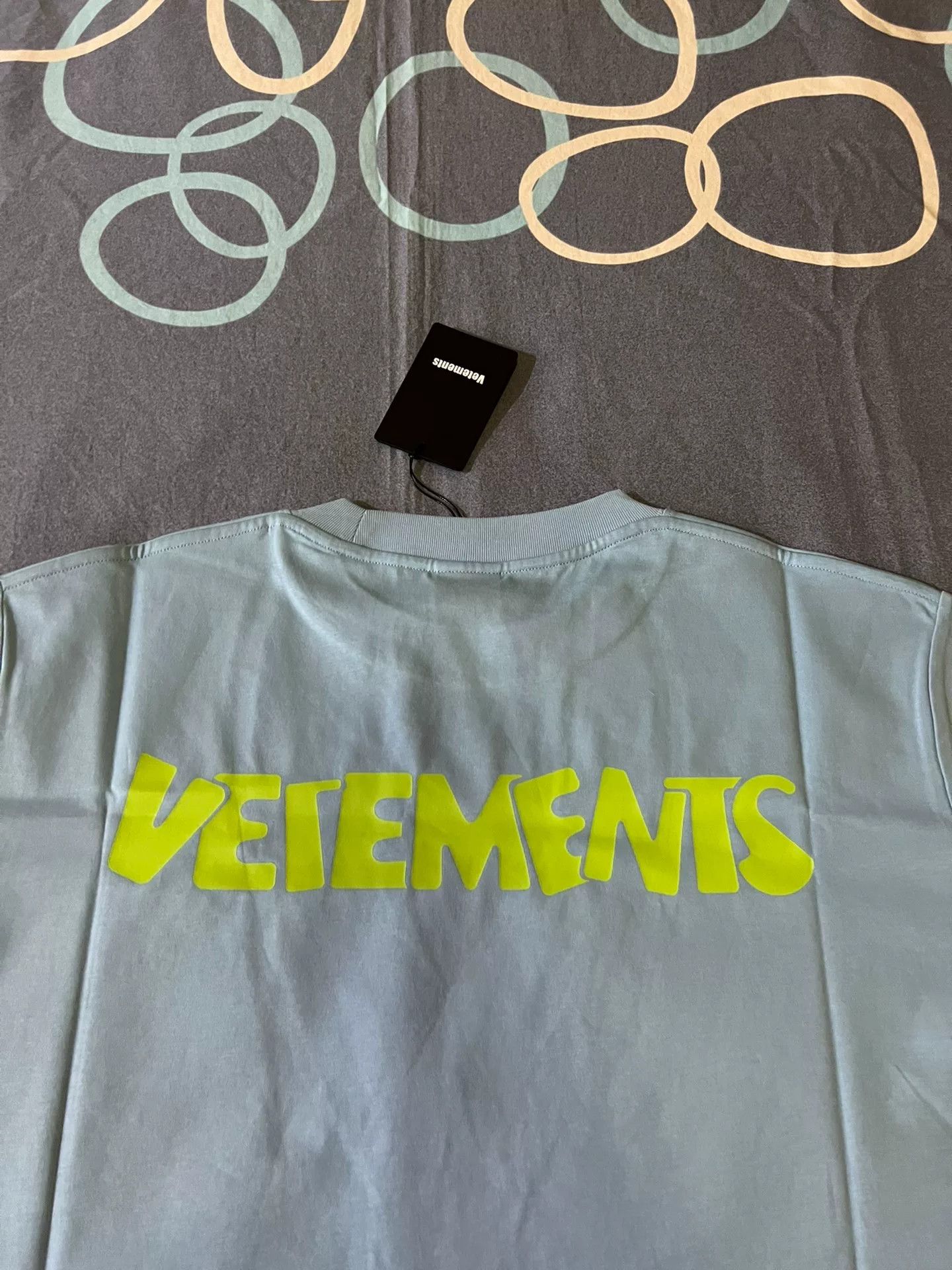 Vetements Vetements Pink Heart Slogan Short Sleeve T-shirt Size L / US 10 / IT 46 - 4 Thumbnail