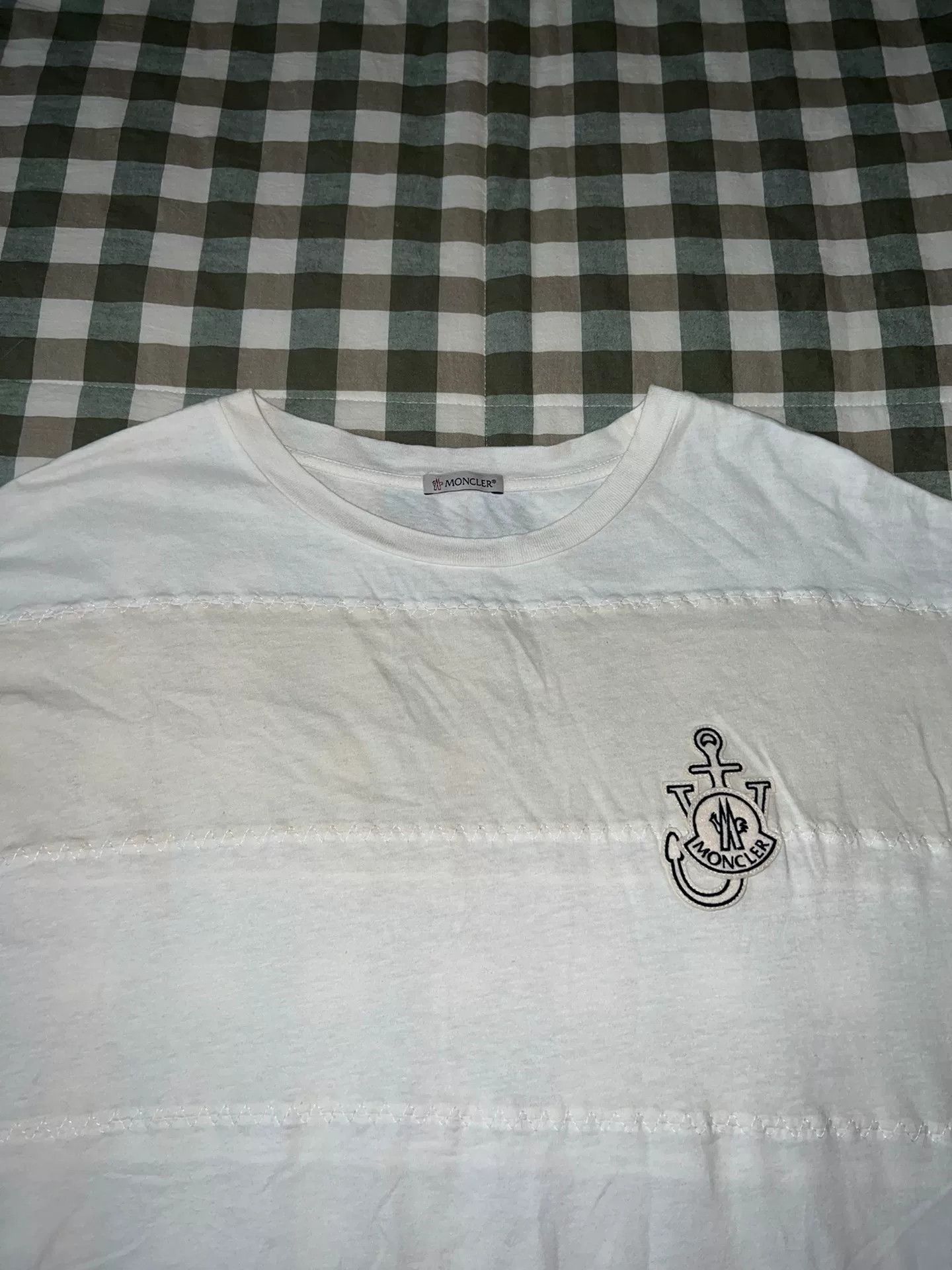 Moncler Moncler x JW Anderson Embroidered Logo T-shirt Size US XL / EU 56 / 4 - 2 Thumbnail