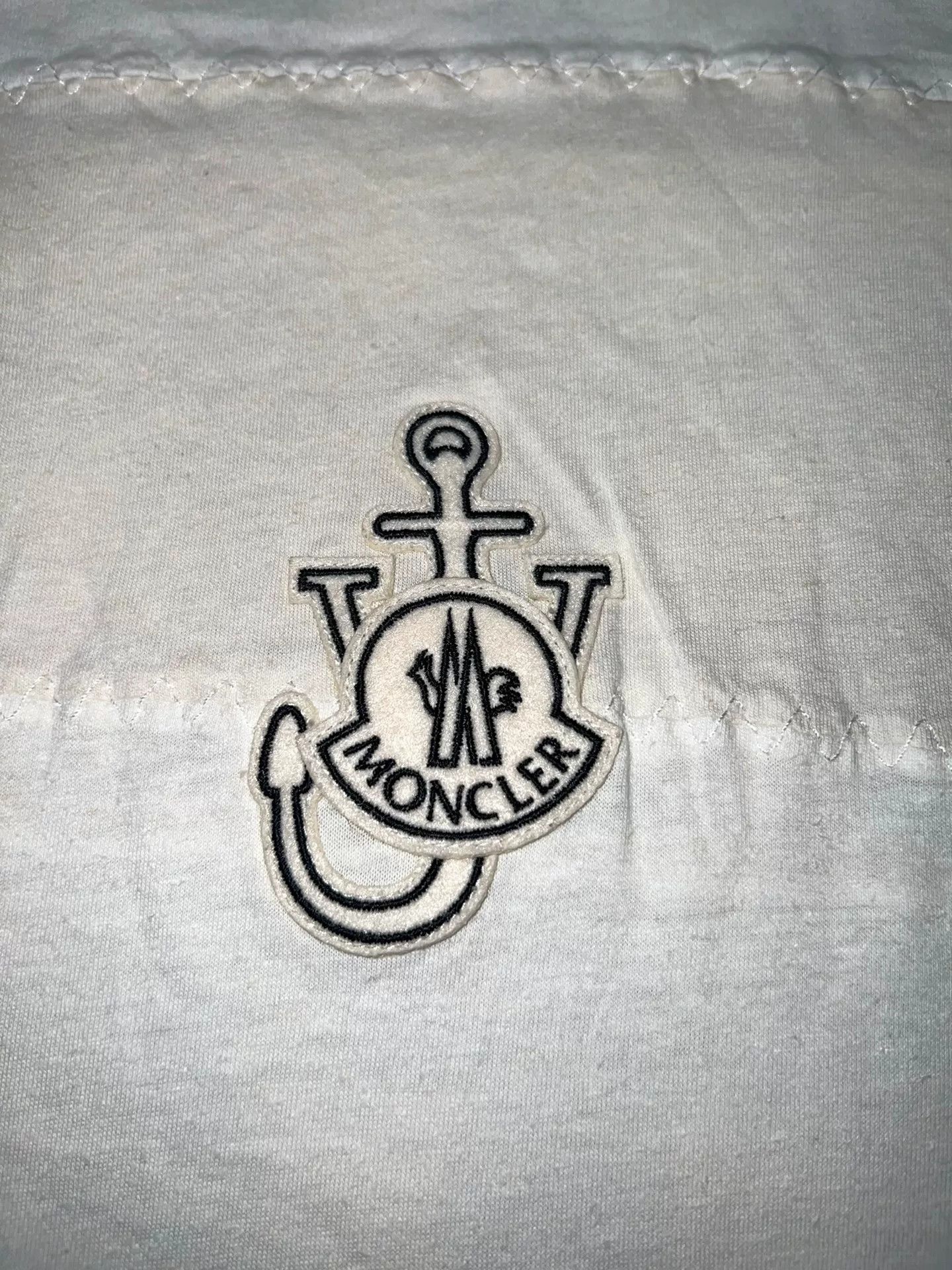 Moncler Moncler x JW Anderson Embroidered Logo T-shirt Size US XL / EU 56 / 4 - 3 Thumbnail