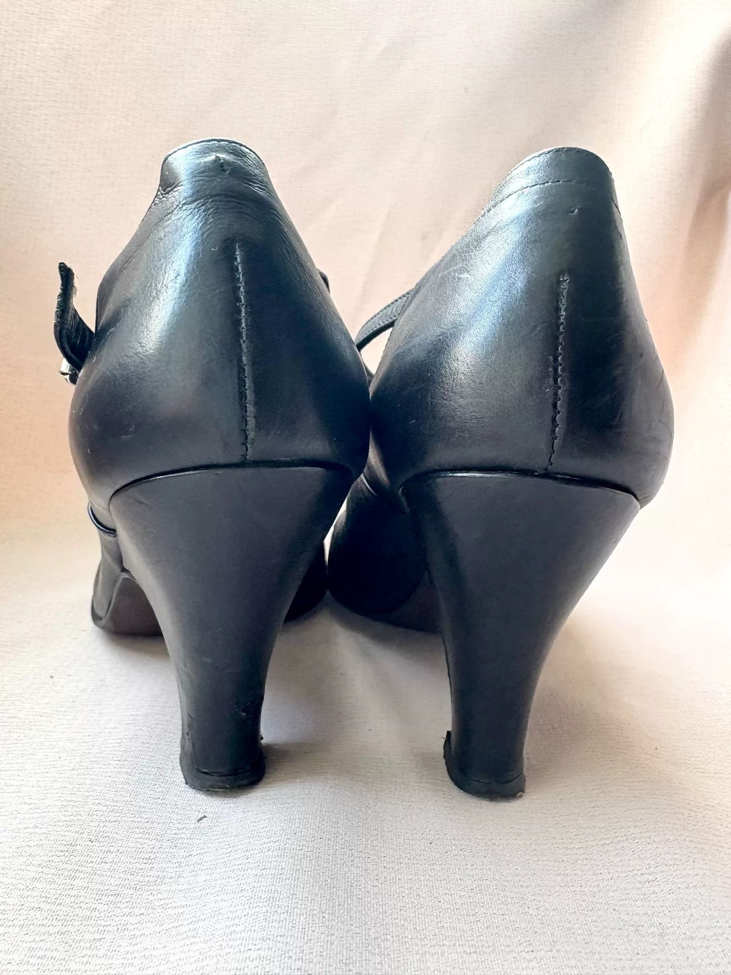 Vivienne Westwood Vivienne Westwood Vintage Black Leather Shoes Size US 5 / IT 35 - 2 Thumbnail