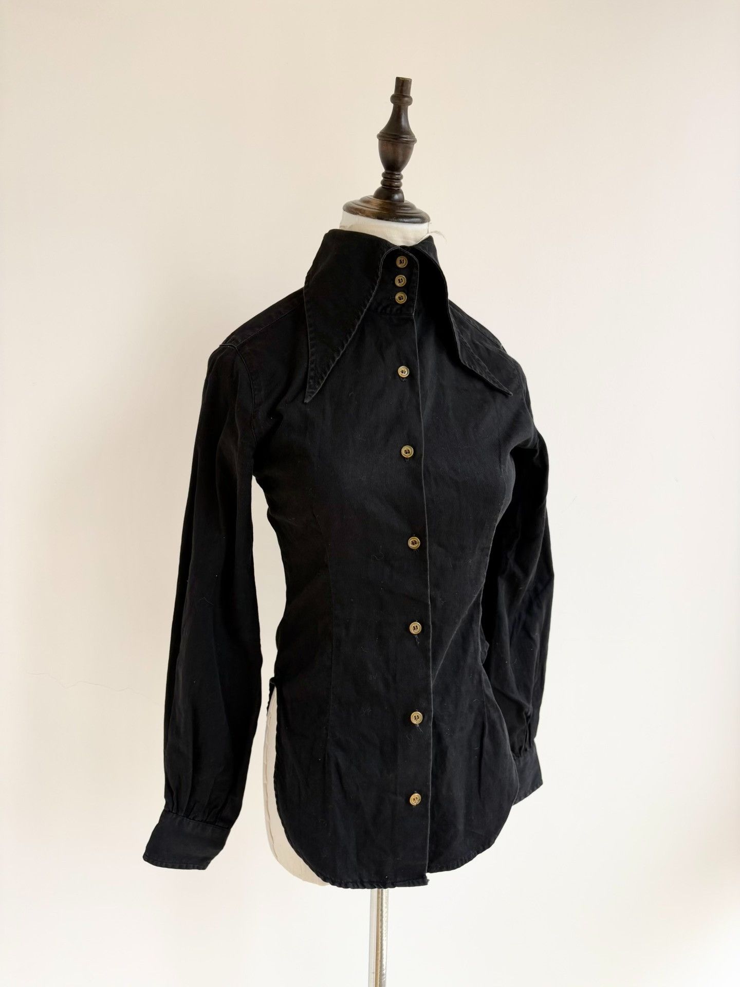 Vivienne Westwood Vivienne Westwood Vintage Red Label Black Shirt Size M / US 6-8 / IT 42-44 - 2 Thumbnail