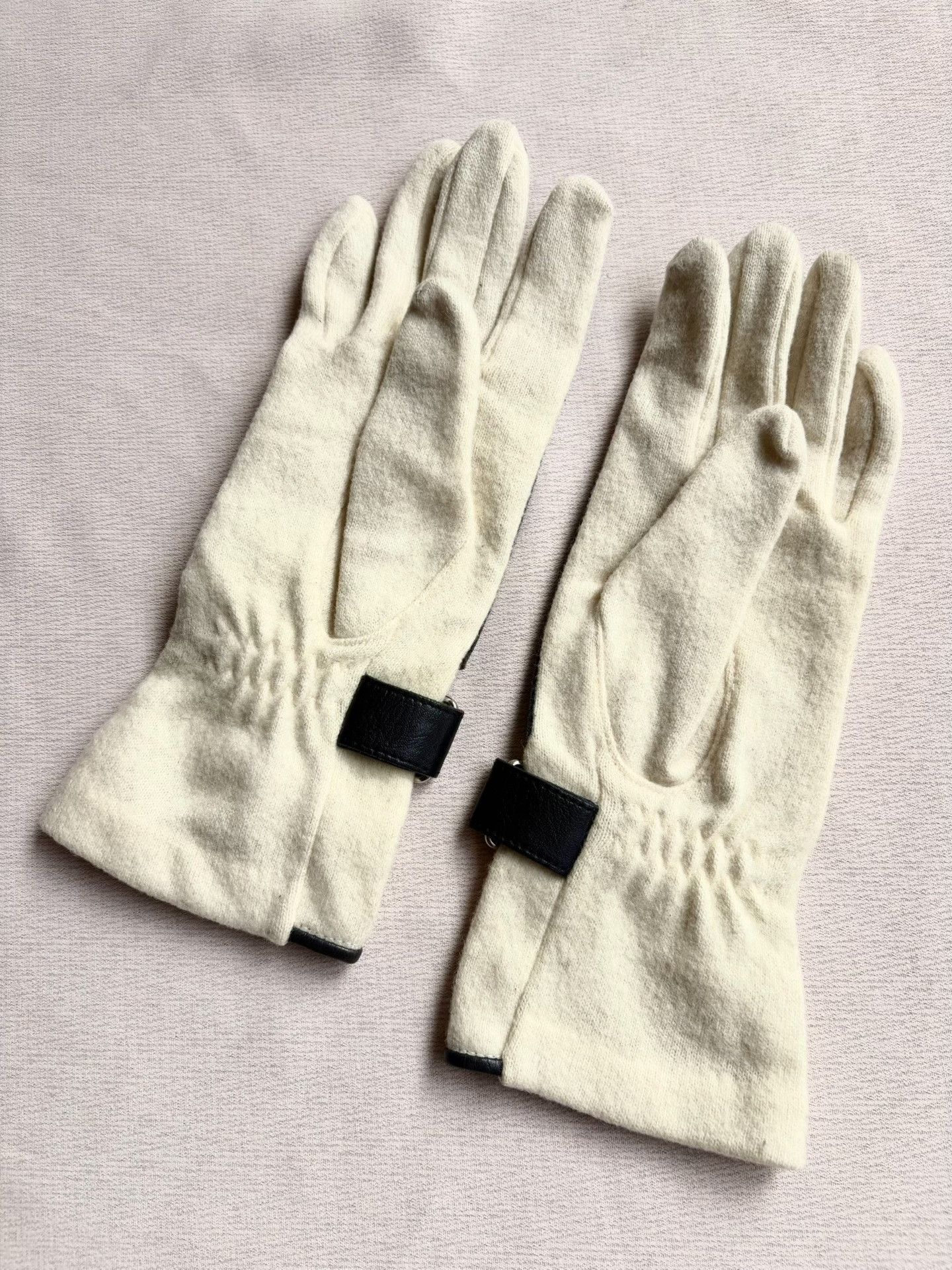 Vivienne Westwood Vivienne Westwood Vintage Saturn Gloves Size ONE SIZE - 5 Thumbnail