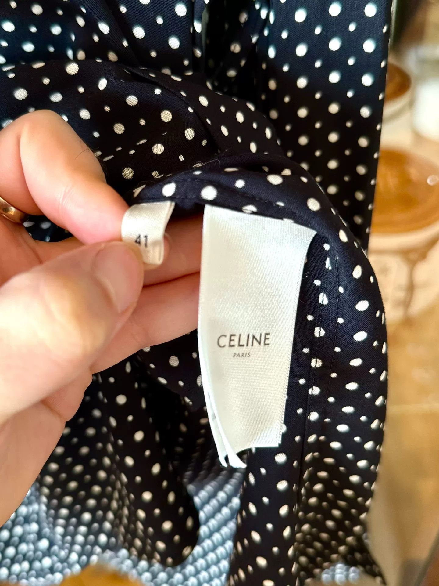 Celine Celine 23SS Silk Polka Dot Shirt Size US S / EU 44-46 / 1 - 5 Thumbnail