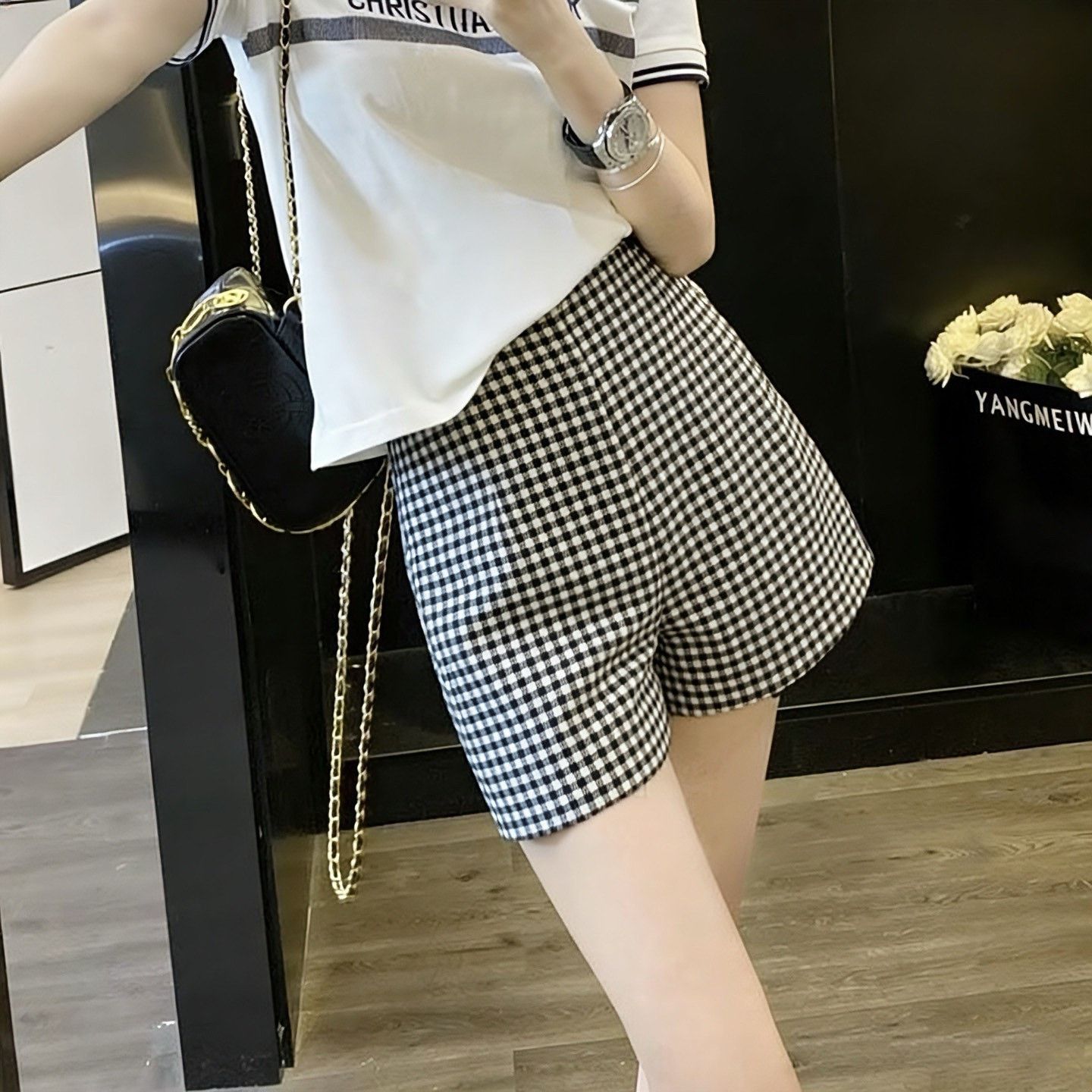 Dior Dior Checkered Mid-Rise Fitted Shorts Size 36" / US 14 / IT 50 - 7 Thumbnail