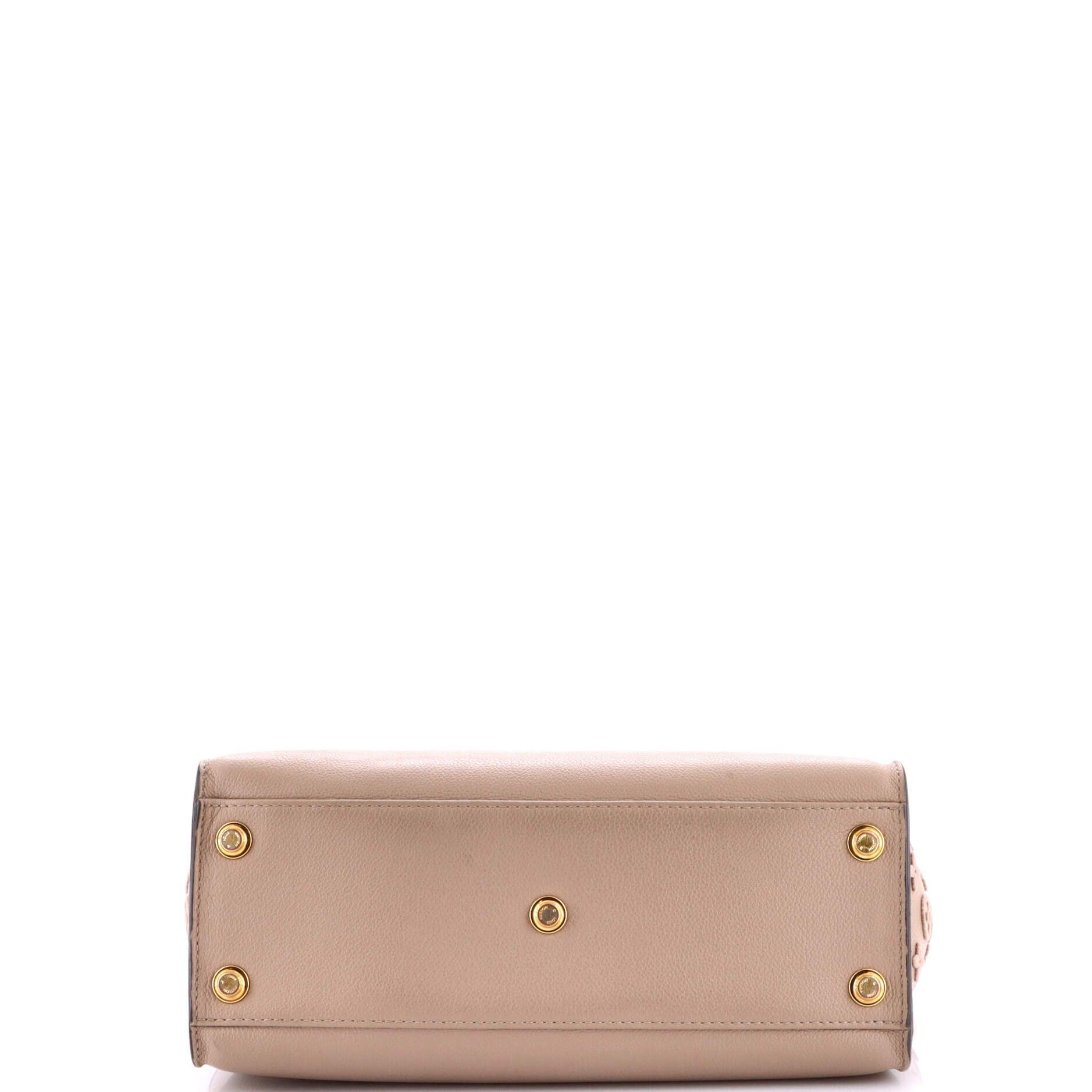 Louis Vuitton On My Side Tote Size ONE SIZE - 4 Thumbnail