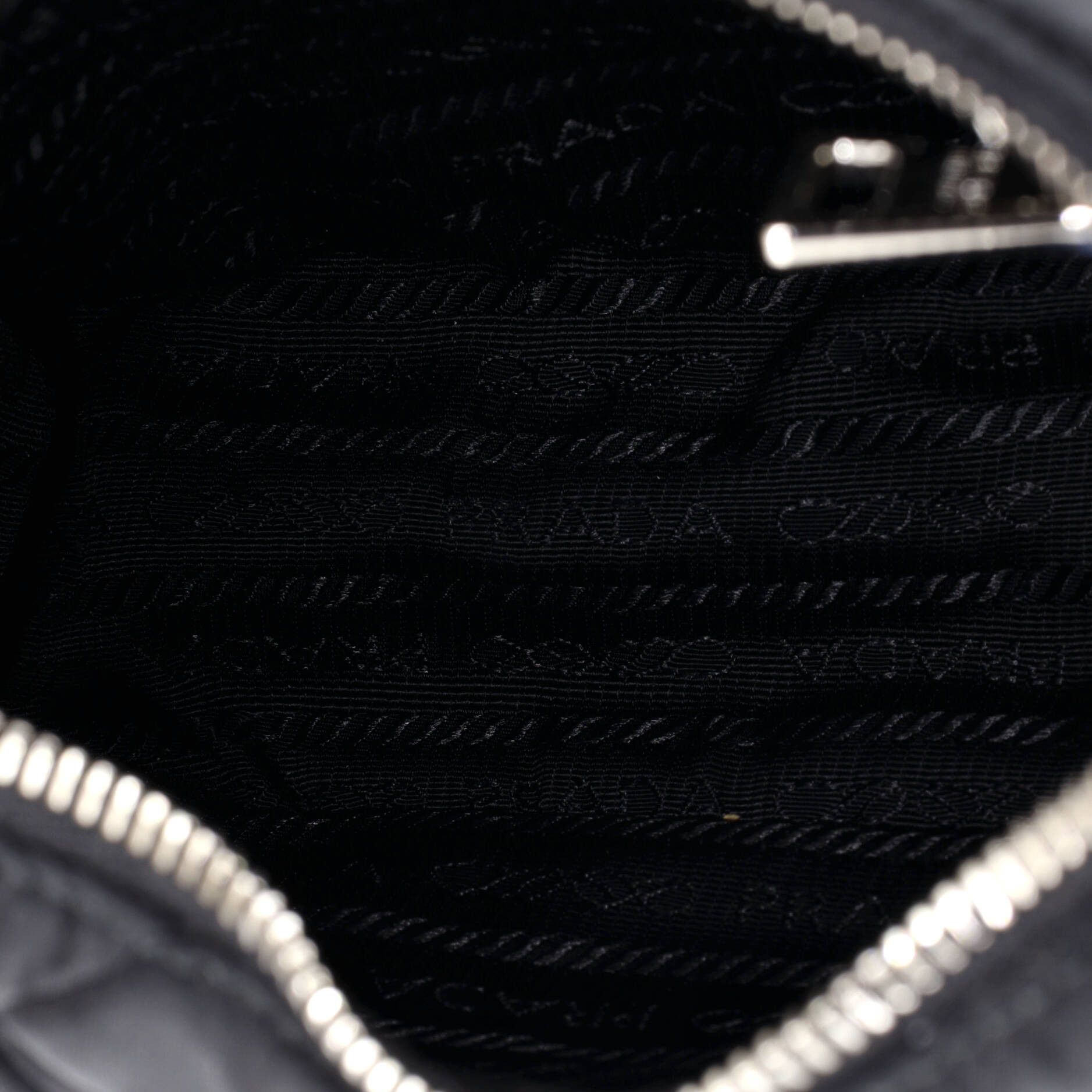 Prada Re-Edition Shoulder Bag Size ONE SIZE - 5 Thumbnail