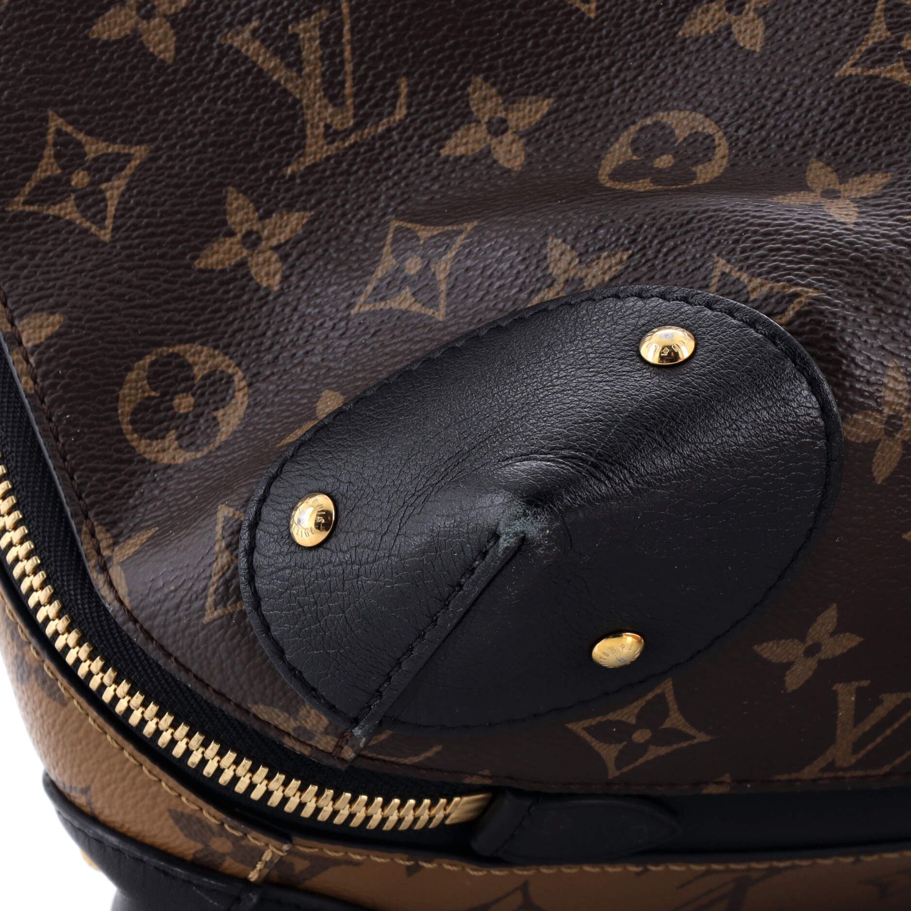 Louis Vuitton Triangle Softy Bag Size ONE SIZE - 7 Thumbnail