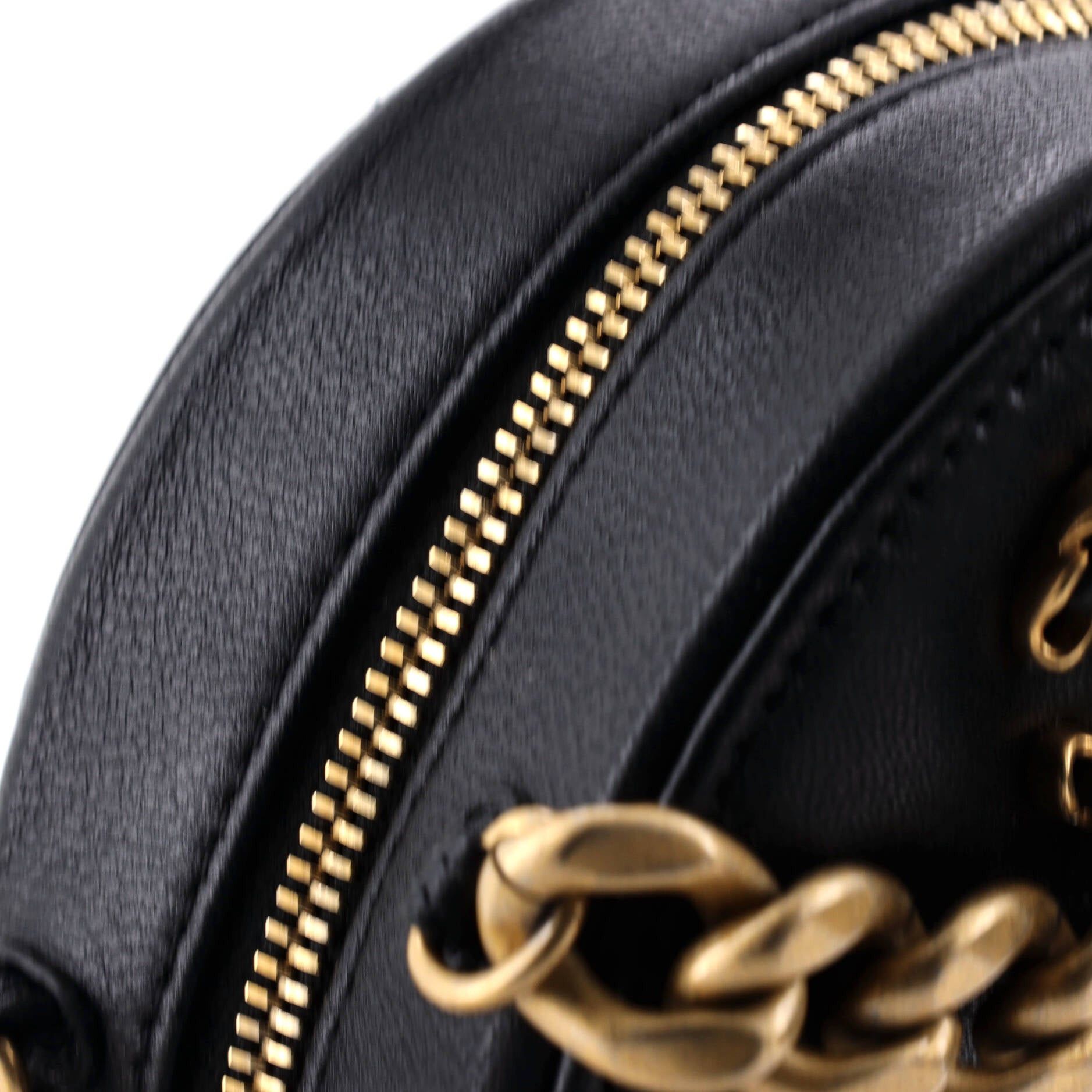 Chanel 19 Round Clutch with Chain Size ONE SIZE - 6 Thumbnail