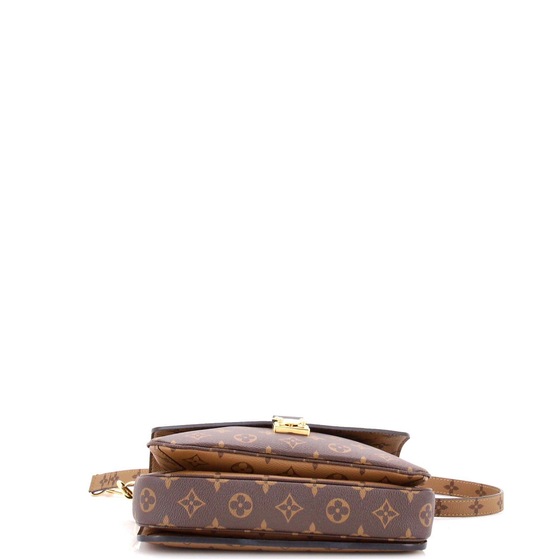 Louis Vuitton Pochette Metis Size ONE SIZE - 4 Thumbnail