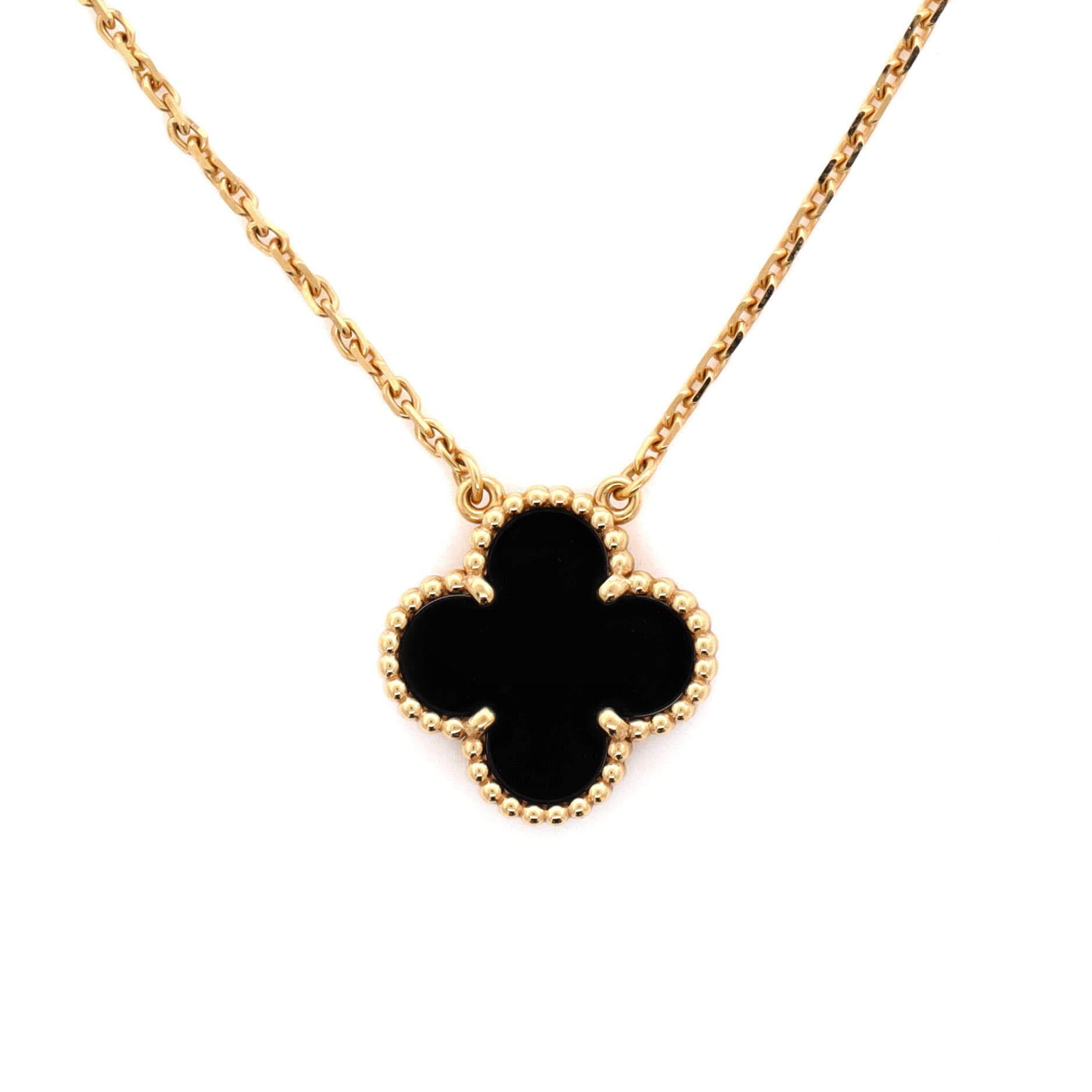 Van Cleef & Arpels Vintage Alhambra Pendant Necklace Size ONE SIZE - 4 Thumbnail