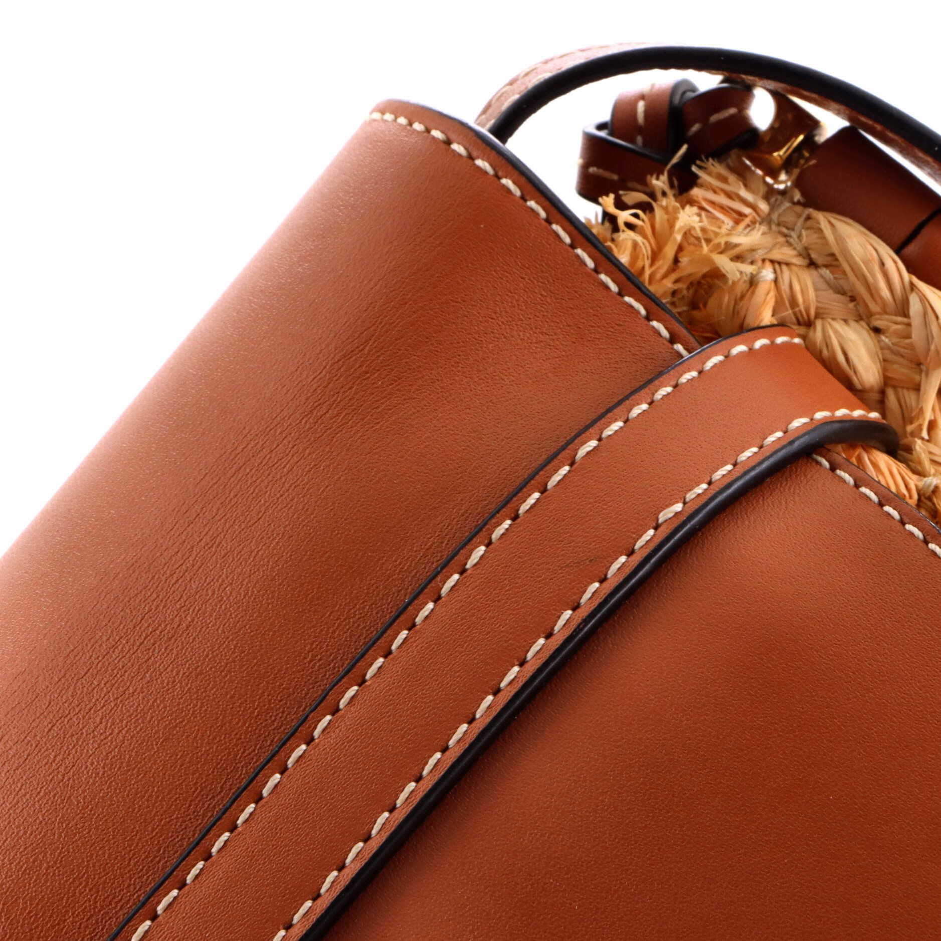 Gate Leather Shoulder