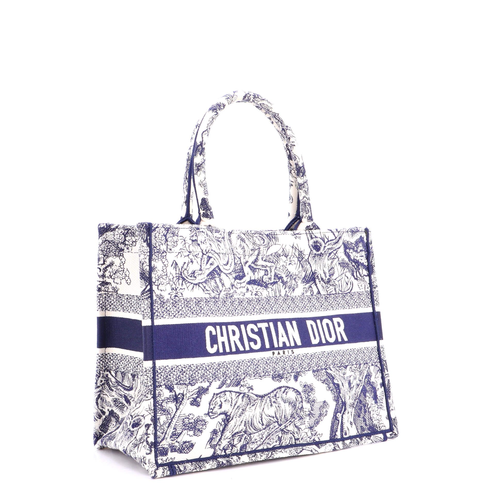 Dior Book Tote Size ONE SIZE - 2 Thumbnail