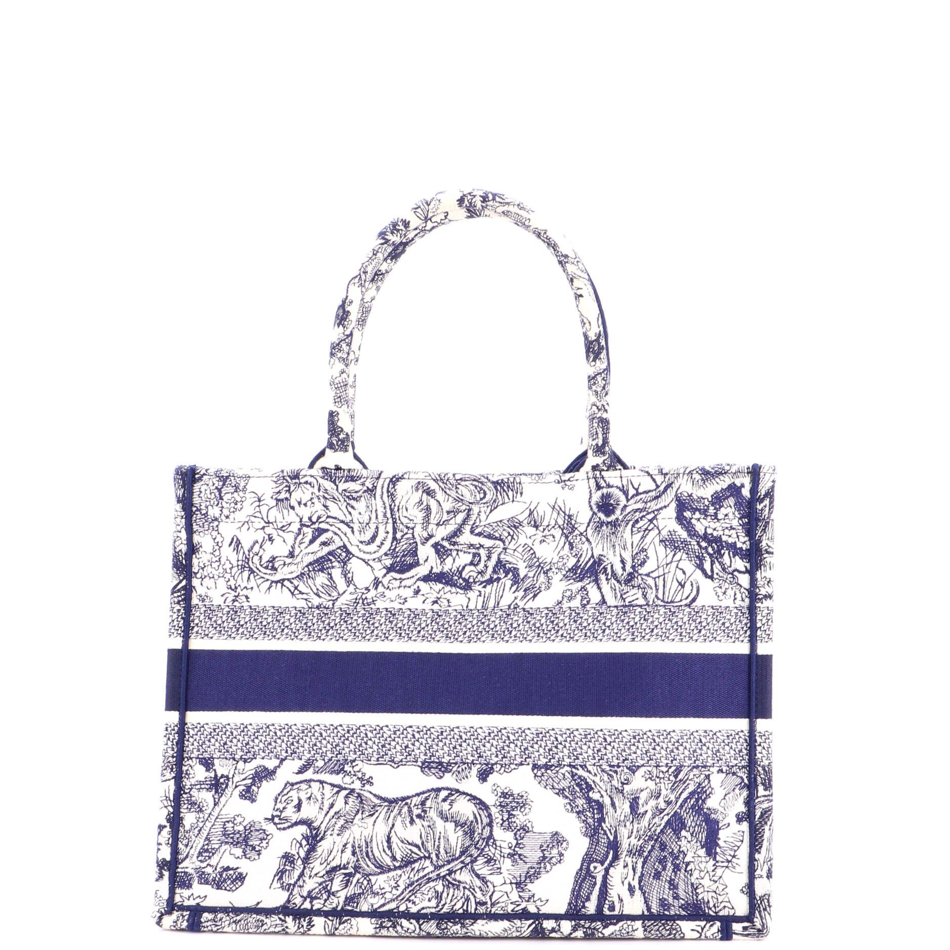 Dior Book Tote Size ONE SIZE - 3 Thumbnail