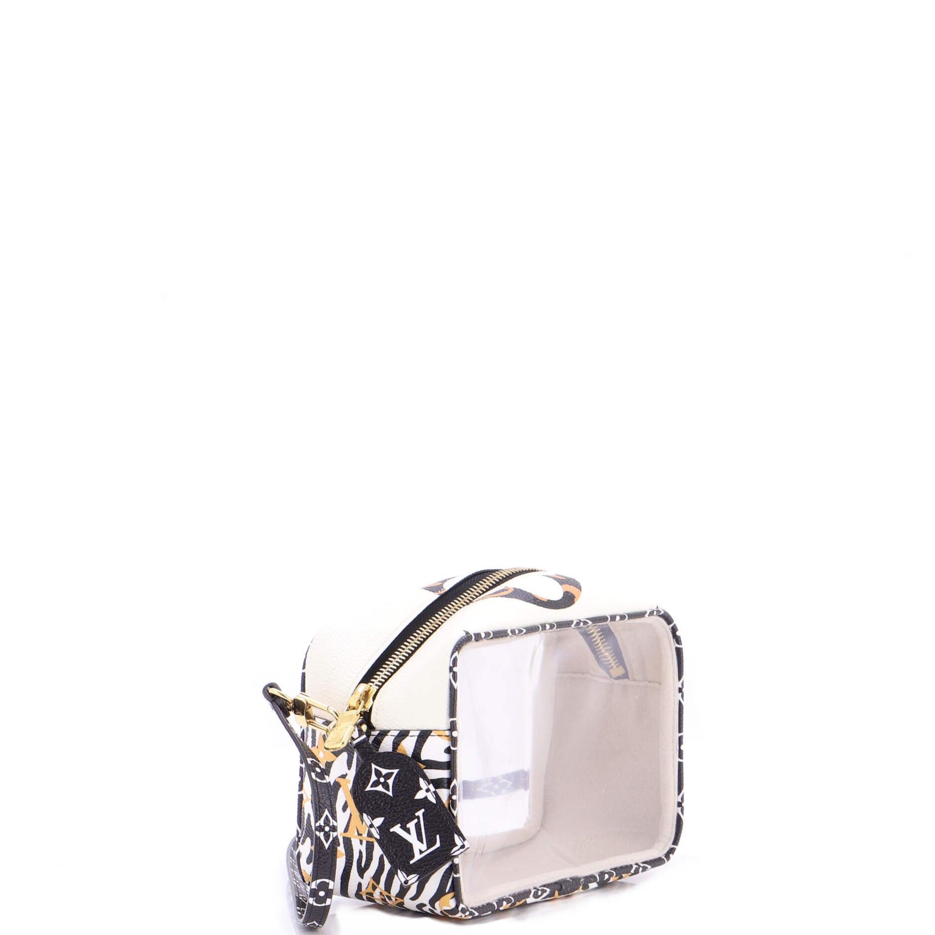 Louis Vuitton Beach Pouch Size ONE SIZE - 2 Thumbnail