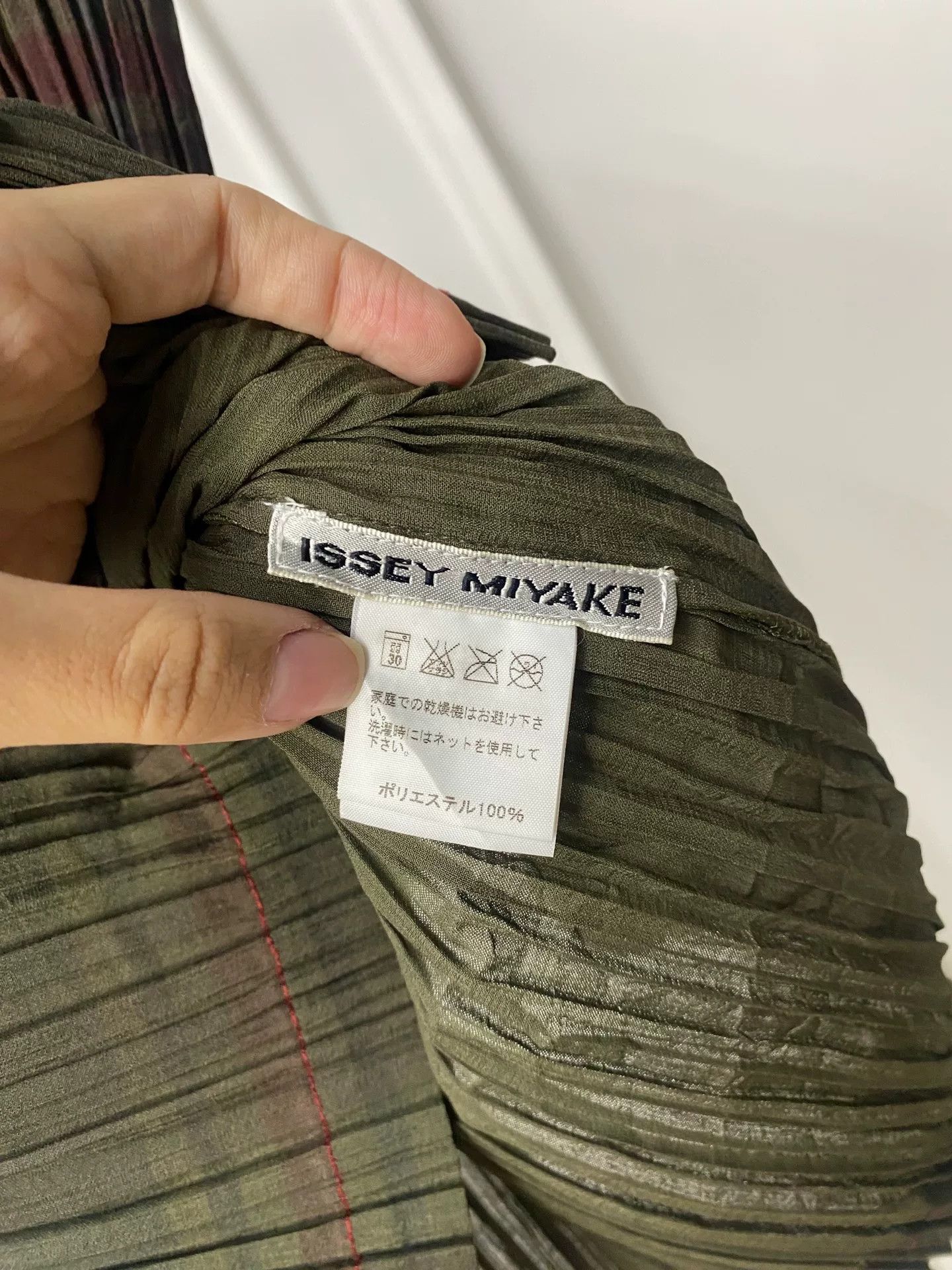 Issey Miyake Issey Miyake Pleated Plaid Top Size M / US 6-8 / IT 42-44 - 2 Thumbnail