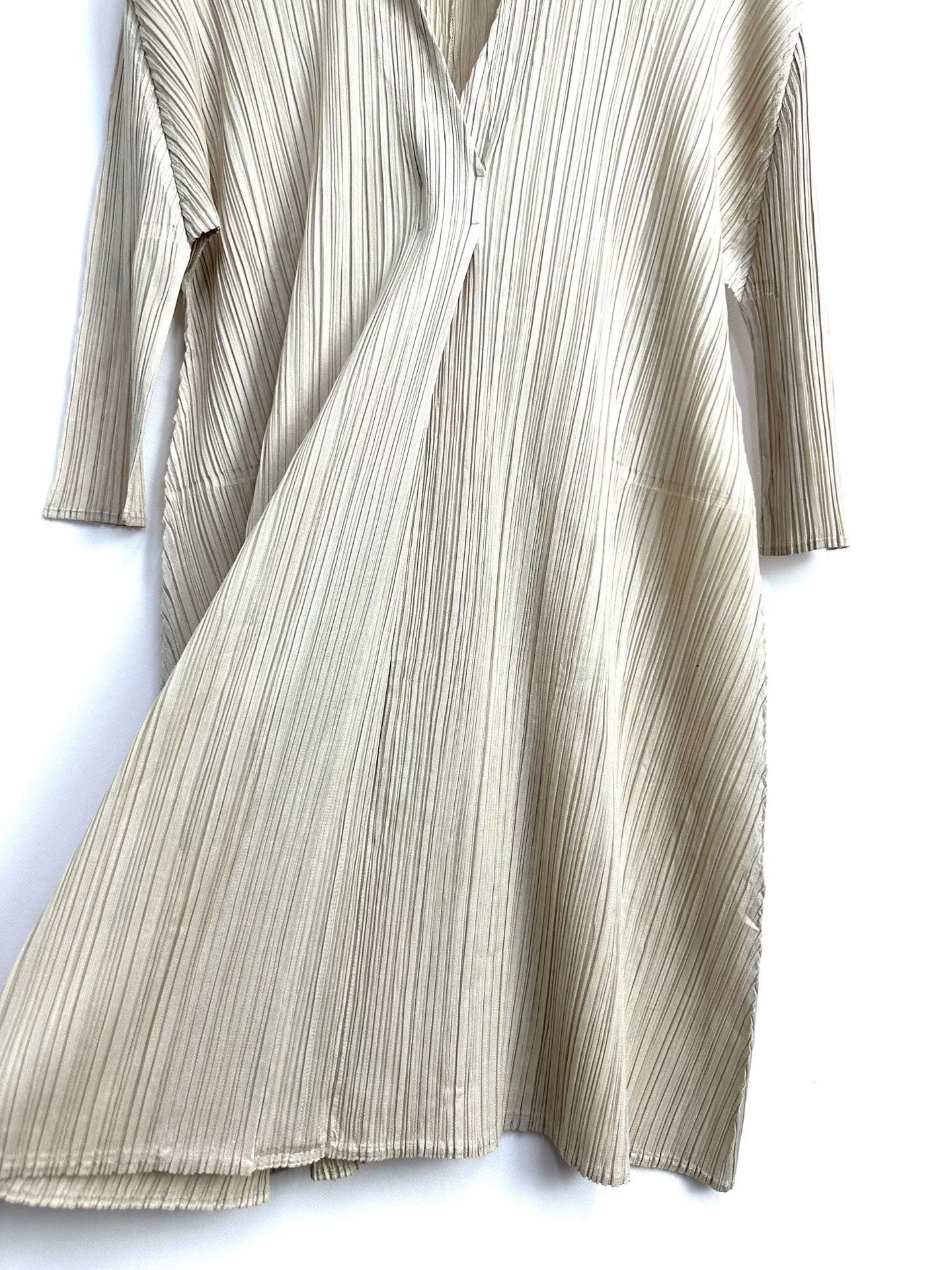 Pleats Please Issey Miyake Issey Miyake Pleats Please Pleated Dress Size M / US 6-8 / IT 42-44 - 3 Thumbnail