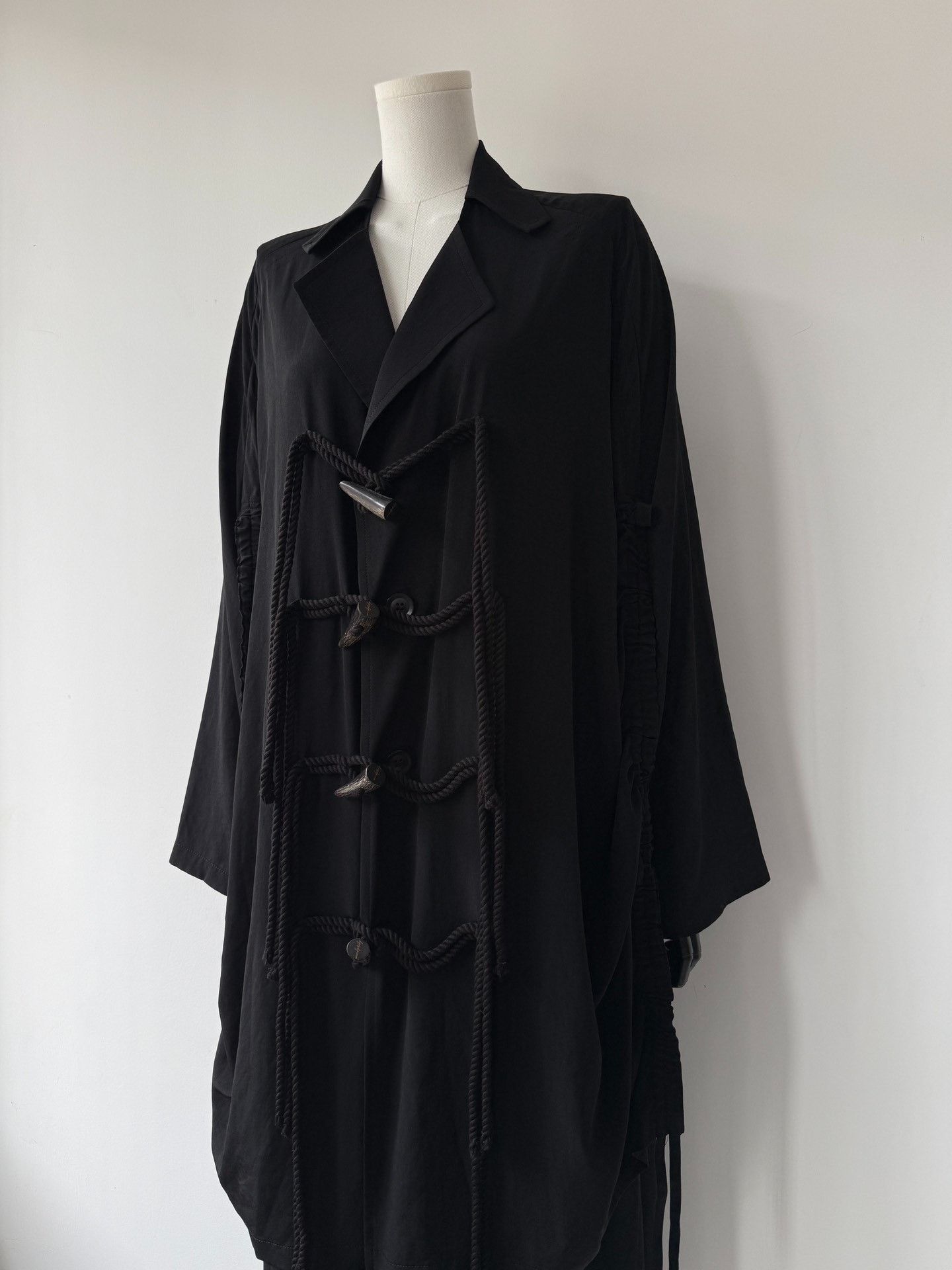 Yohji Yamamoto Yohji Yamamoto Triacetate Long Coat Size US M / EU 48-50 / 2 - 4 Thumbnail