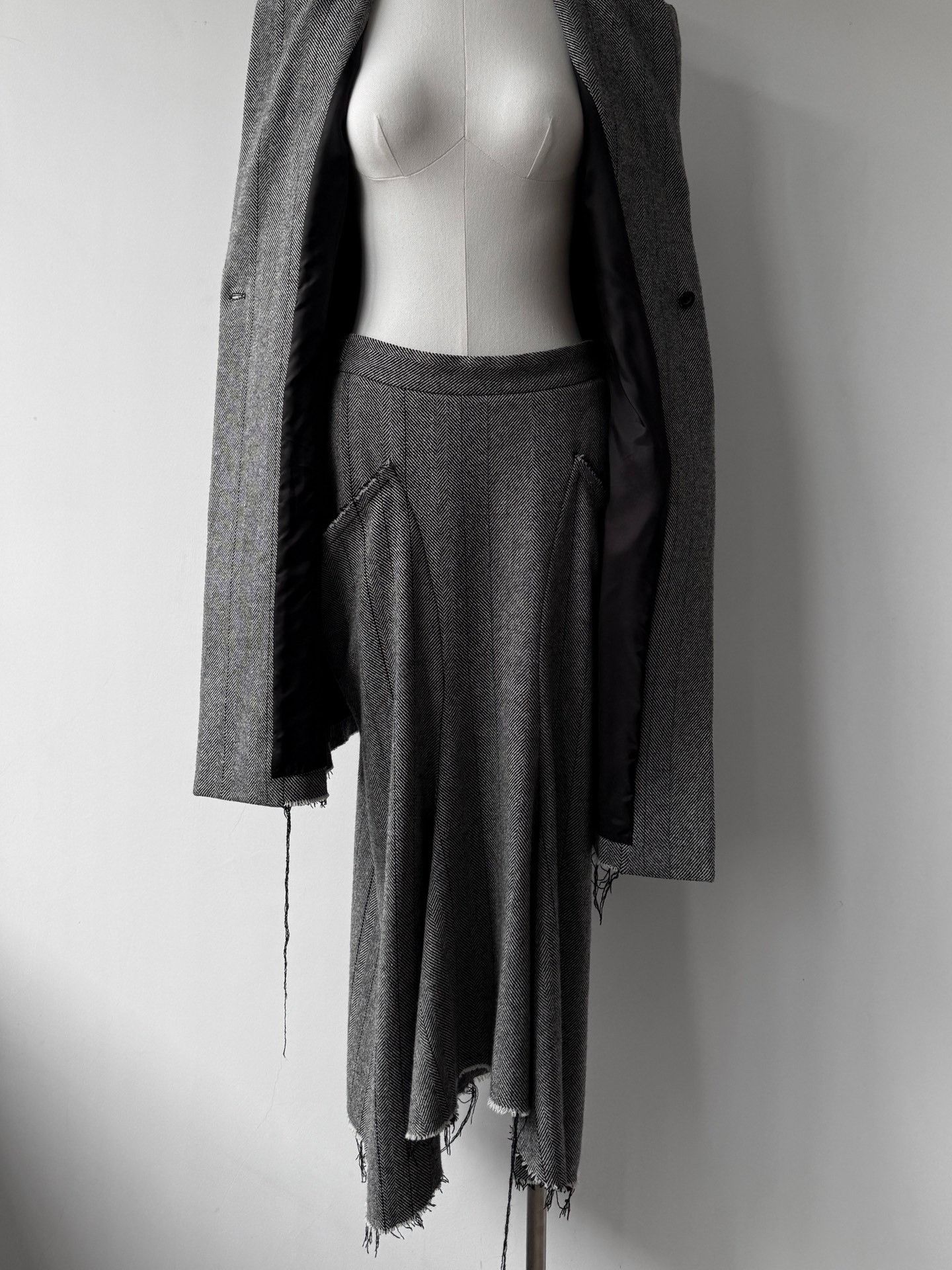 Y's Yohji Yamamoto Y's 23AW Herringbone Peplum Suit Set Size M / US 6-8 / IT 42-44 - 5 Thumbnail