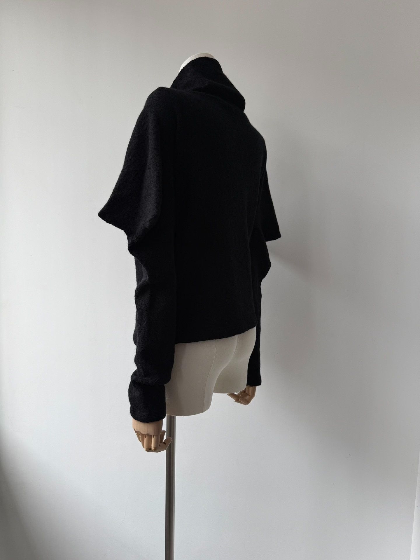 Limi Feu Yohji Yamamoto Limi Feu 22AW Asymmetric Collar Top Size M / US 6-8 / IT 42-44 - 6 Thumbnail