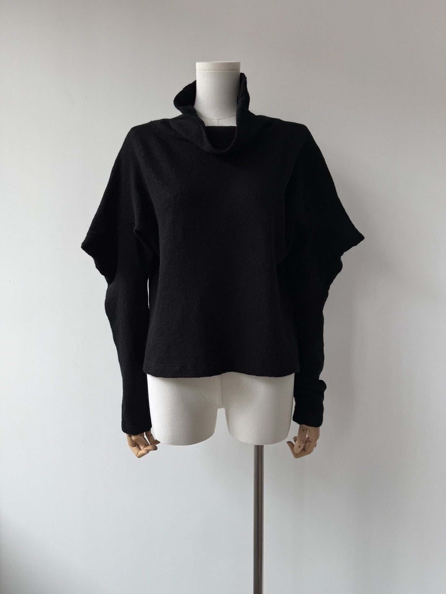 Limi Feu Yohji Yamamoto Limi Feu 22AW Asymmetric Collar Top Size M / US 6-8 / IT 42-44 - 2 Thumbnail