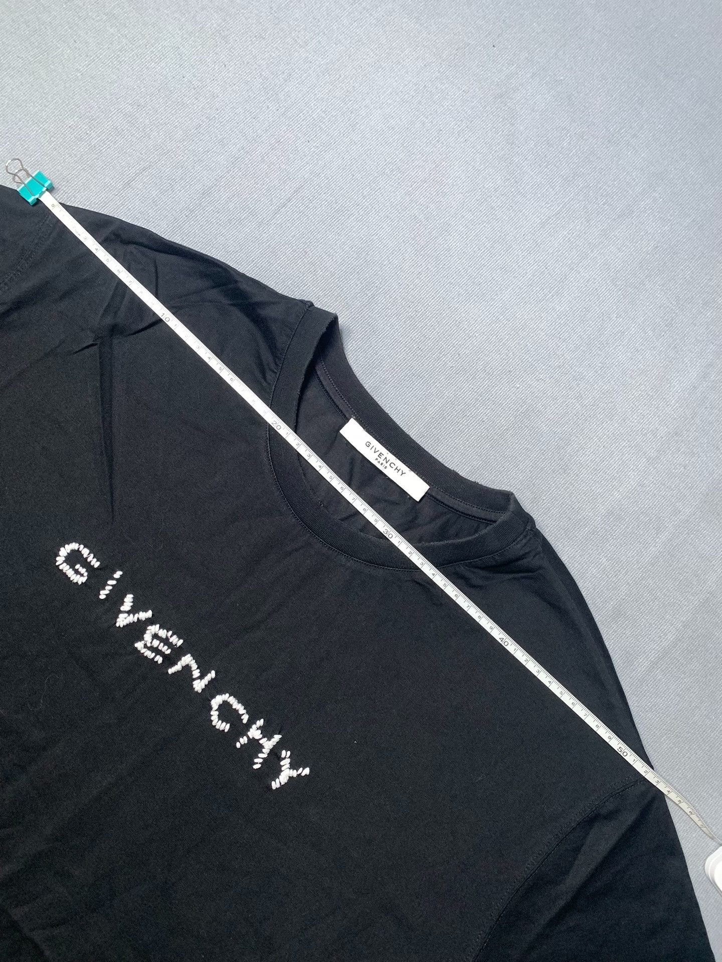Givenchy Givenchy Irregular Embroidery Distressed Tee Size US XL / EU 56 / 4 - 5 Thumbnail