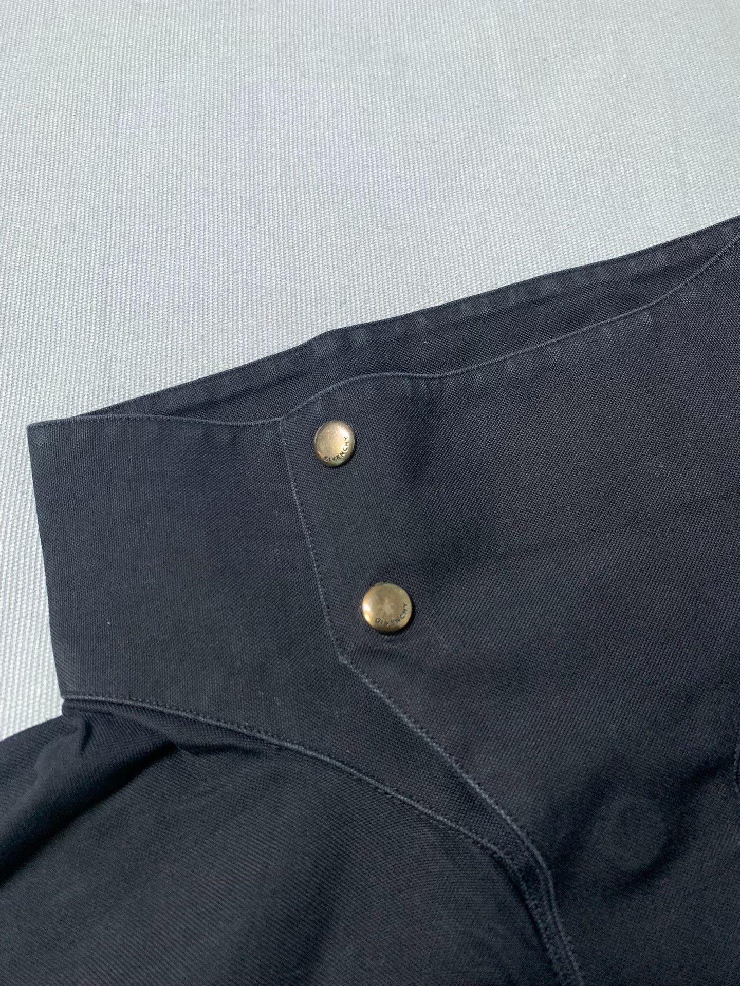 Givenchy Givenchy Black Label Button Turtleneck Shirt Size US M / EU 48-50 / 2 - 4 Thumbnail