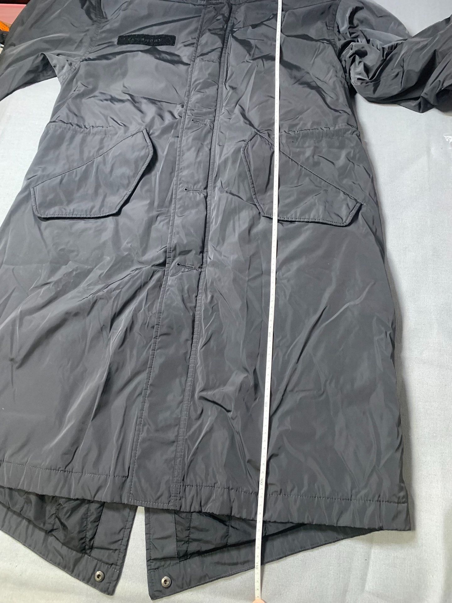 Burberry Burberry Metallic Nylon Long Fishtail Parka Size US M / EU 48-50 / 2 - 8 Thumbnail