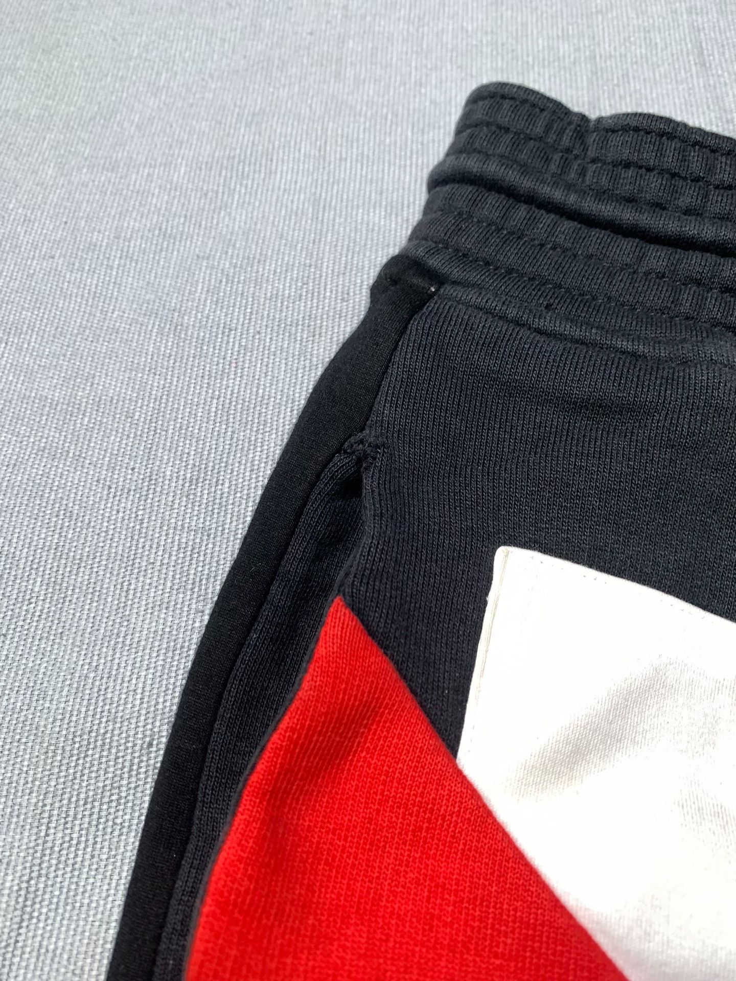 Givenchy Givenchy Striped Athleisure Joggers Size US 26 / EU 42 - 7 Thumbnail