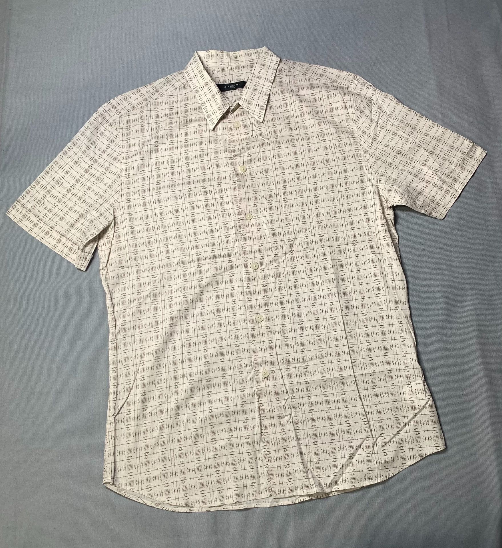 Givenchy Givenchy All-over Print Short-sleeve Shirt Size US XL / EU 56 / 4 - 2 Thumbnail