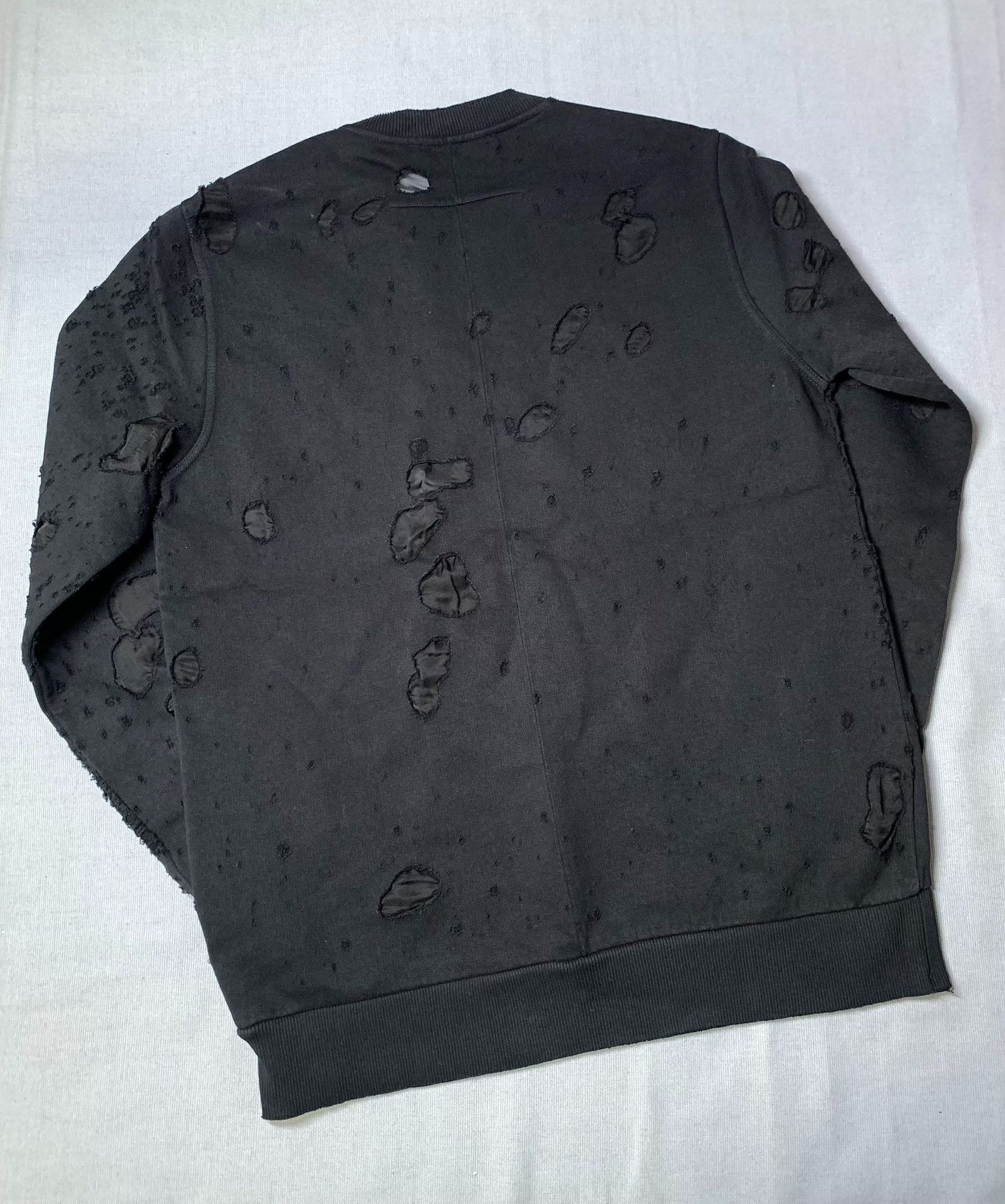 Givenchy Givenchy Double-Layer Distressed Sweatshirt Size US M / EU 48-50 / 2 - 3 Thumbnail