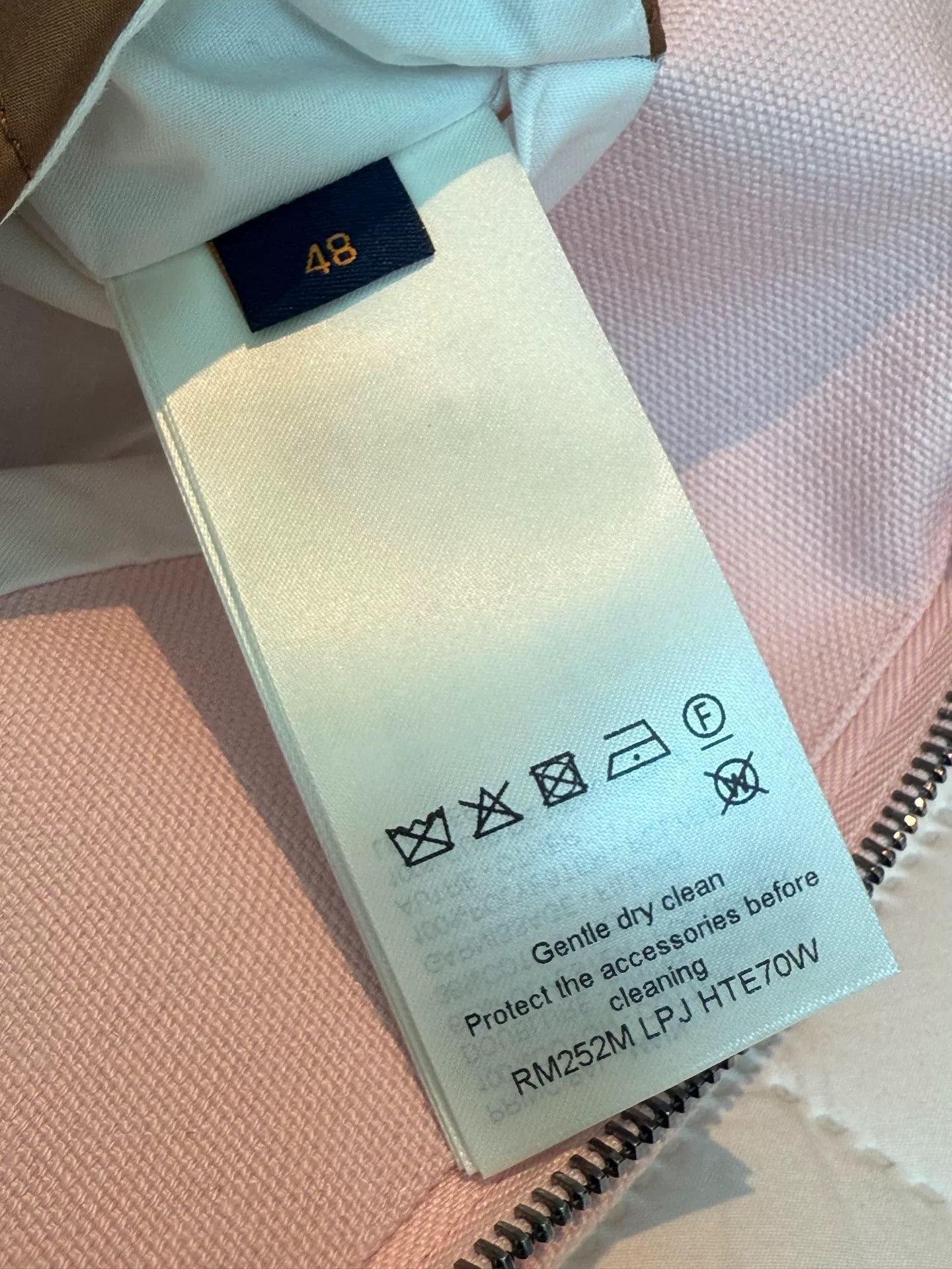 Louis Vuitton Louis Vuitton Nigo Pink Cargo Vest Size US M / EU 48-50 / 2 - 4 Thumbnail
