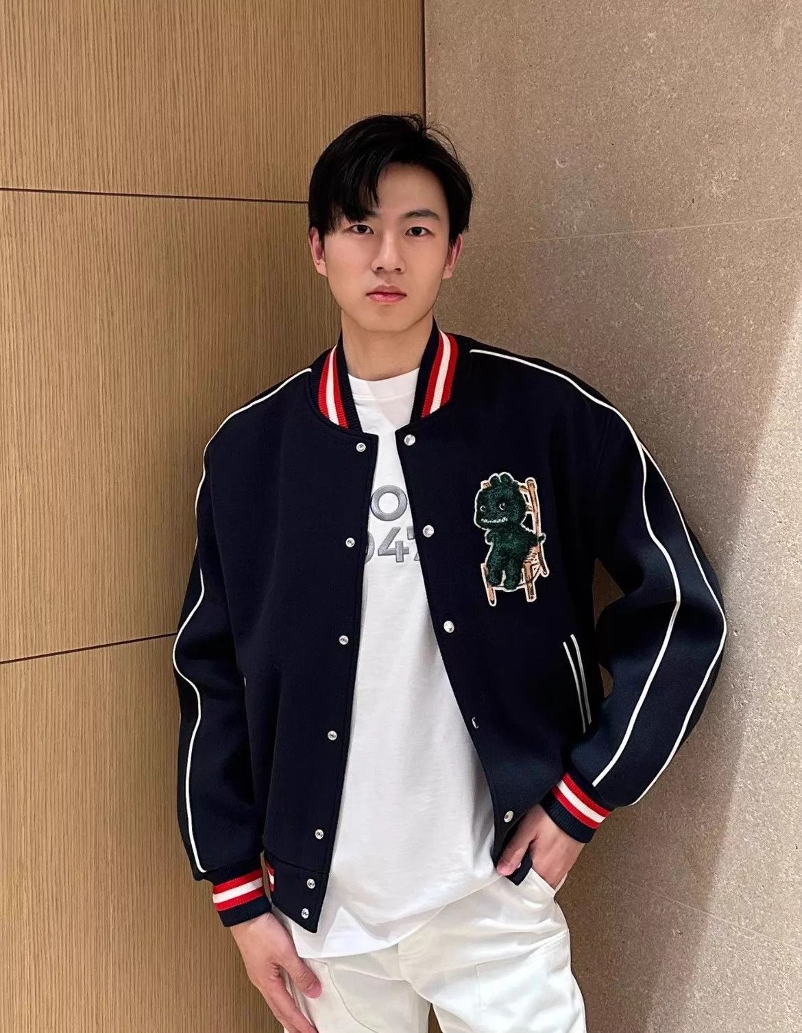 Dior Blue Varsity Bomber Jacket with Embroidered Patch Size US L / EU 52-54 / 3 - 7 Thumbnail