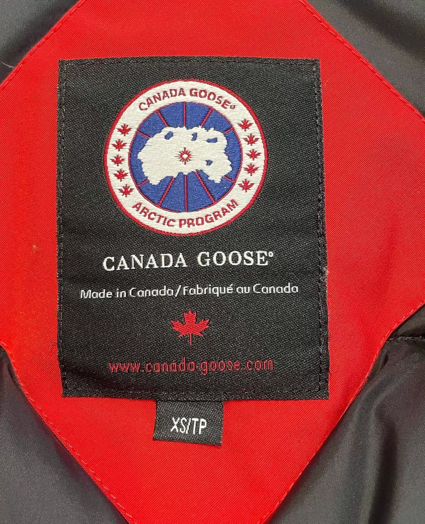 Canada Goose Red Fur-Hooded Heavy Winter Coat XS Size US XS / EU 42 / 0 - 6 Thumbnail