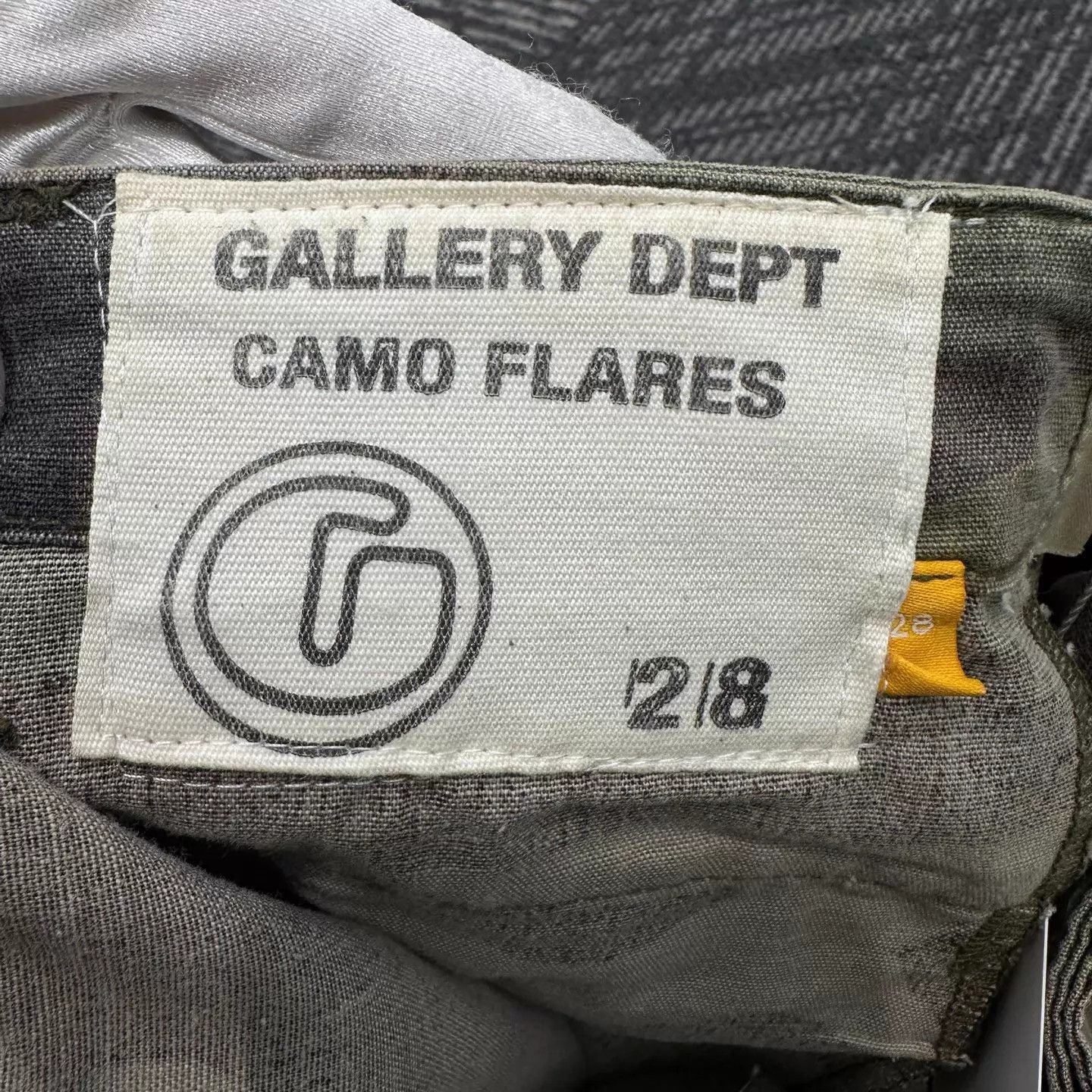 Gallery Dept. Green Camo Cargo Pants w/ Paint Splatter Size 28 Size US 28 / EU 44 - 8 Thumbnail
