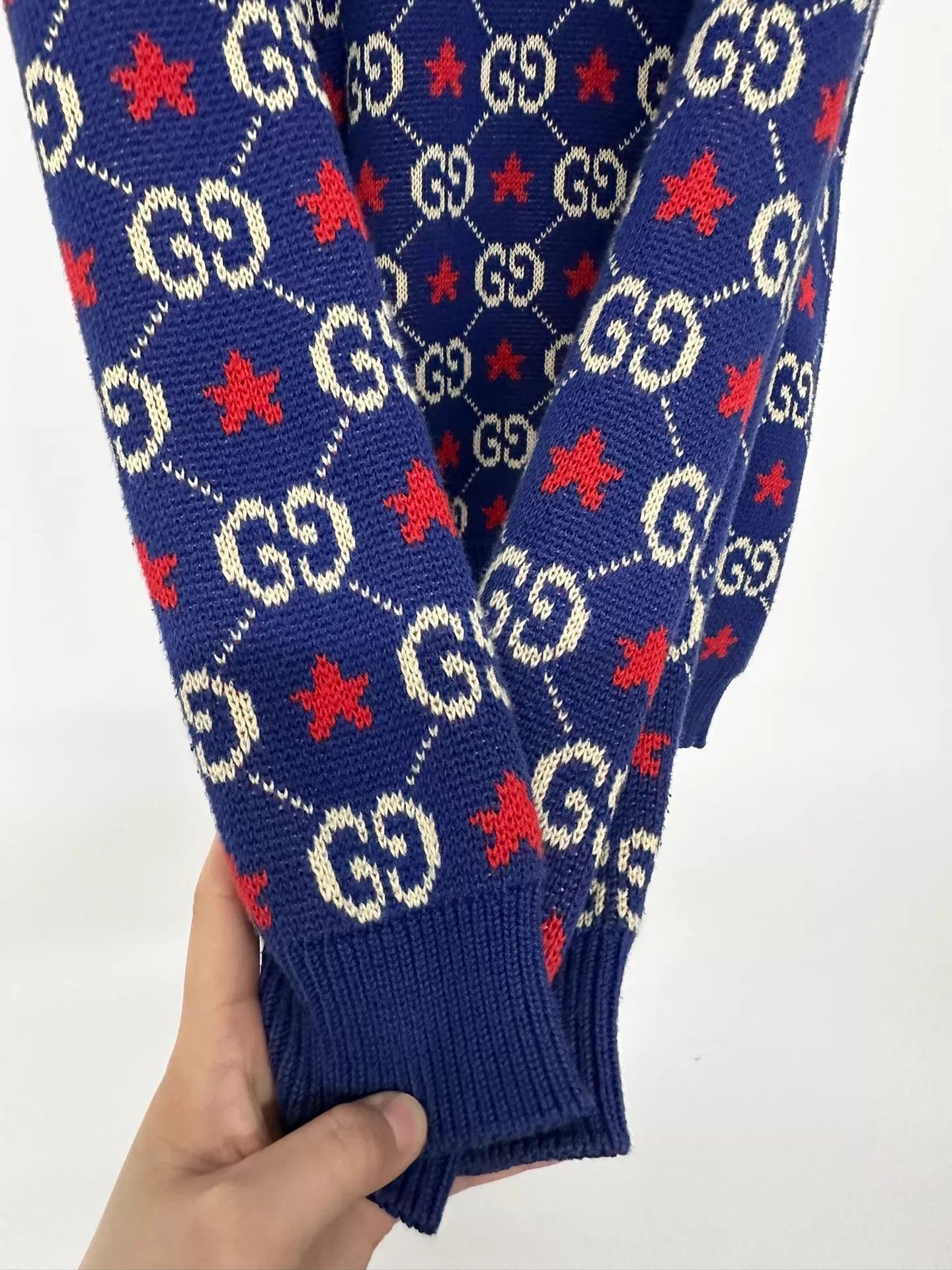 Gucci Blue Patterned Long Sleeve Sweater Size L Size US L / EU 52-54 / 3 - 7 Thumbnail