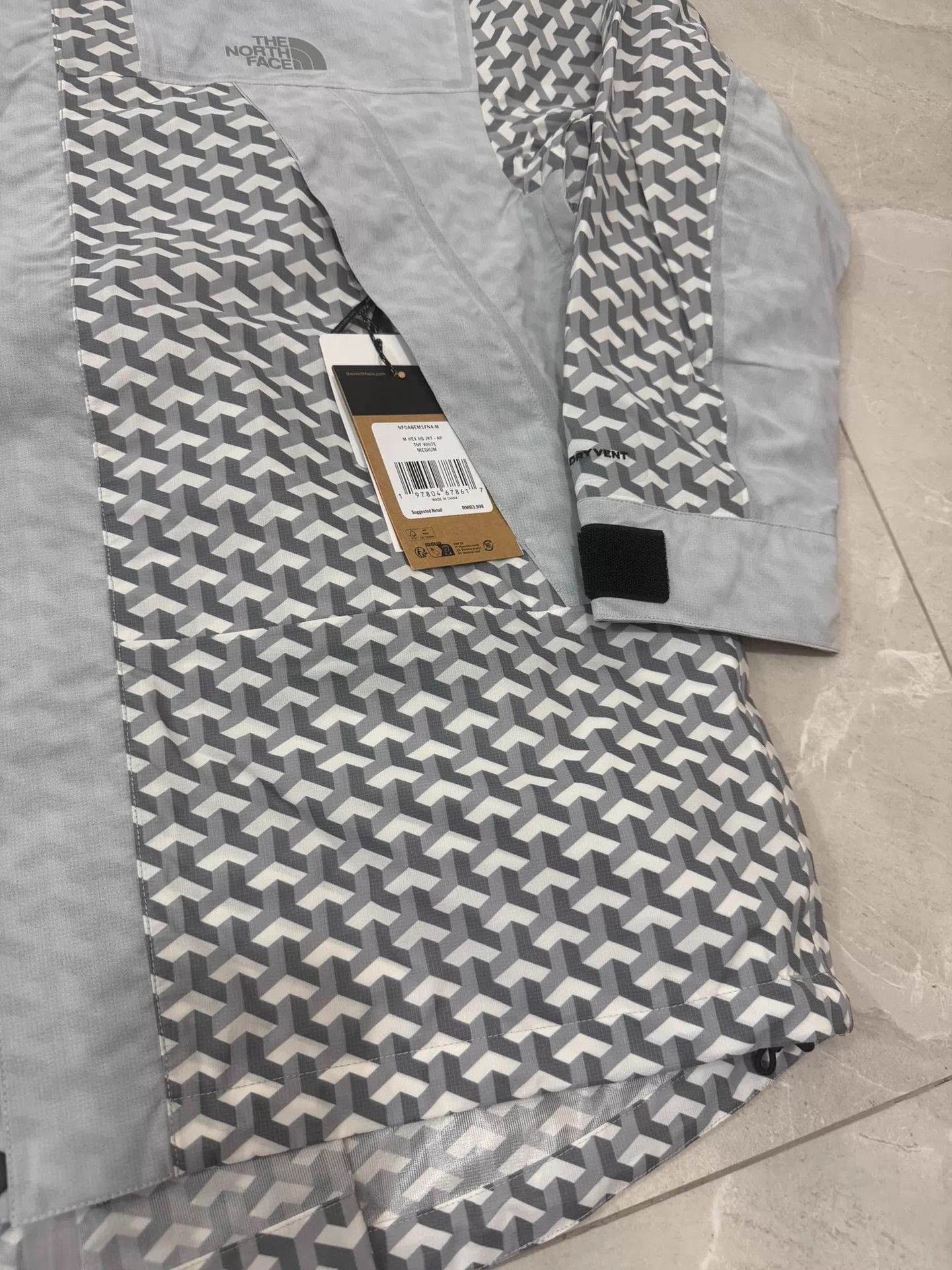 The North Face Gray Patterned Hooded Rain Jacket - Size S Size US S / EU 44-46 / 1 - 2 Thumbnail
