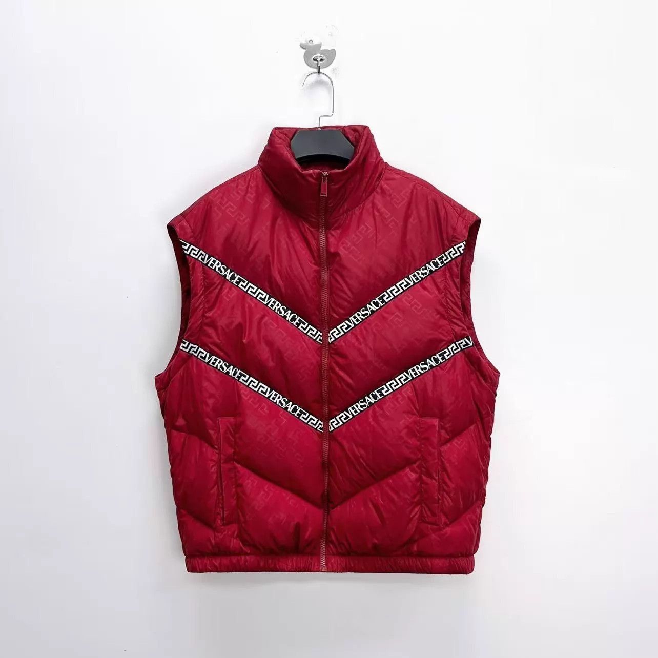 Versace Red Padded Jacket with Diagonal Stripes Size M Size US M / EU 48-50 / 2 - 3 Thumbnail