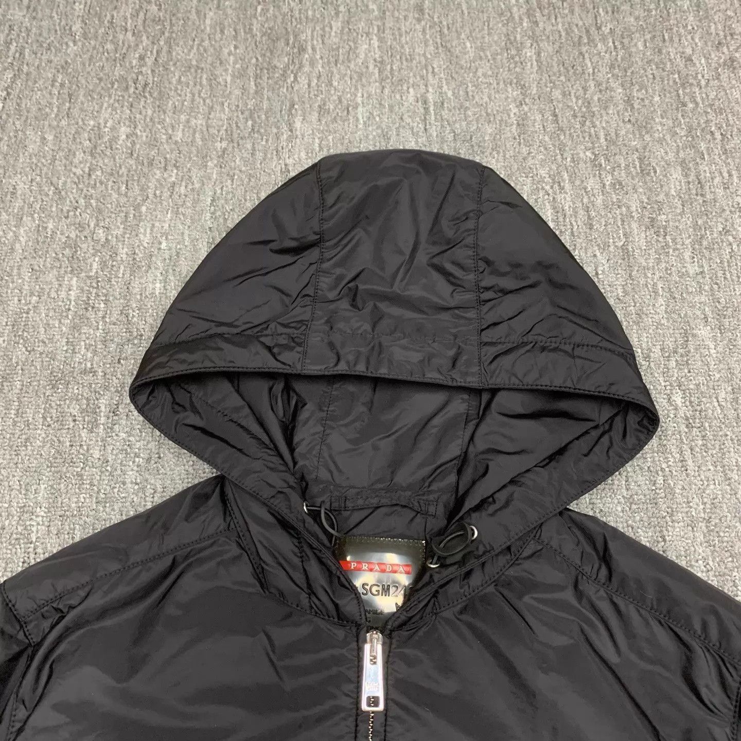 Prada Black Hooded Light Jacket Size S Size US S / EU 44-46 / 1 - 9 Thumbnail