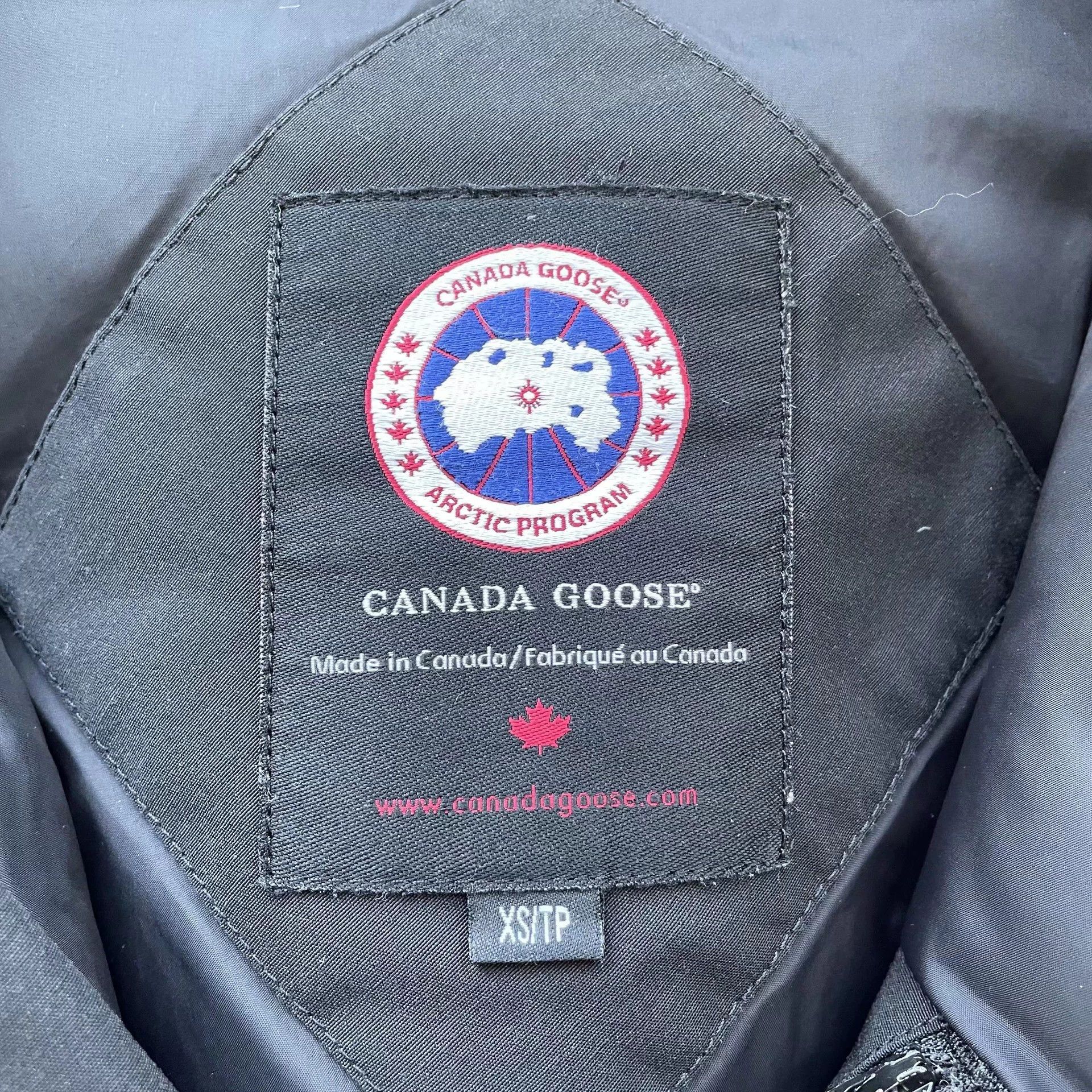 Canada Goose Black Parka with Fur Trimmed Hood - XS Size US XS / EU 42 / 0 - 4 Thumbnail