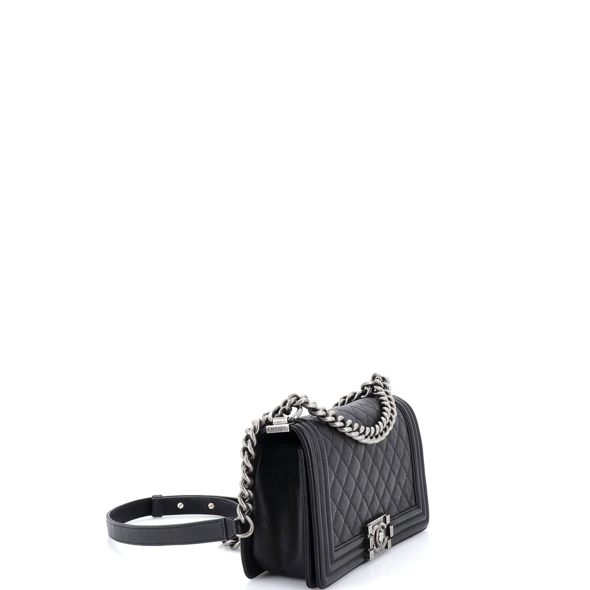 Chanel Boy Flap Bag Size ONE SIZE - 2 Thumbnail