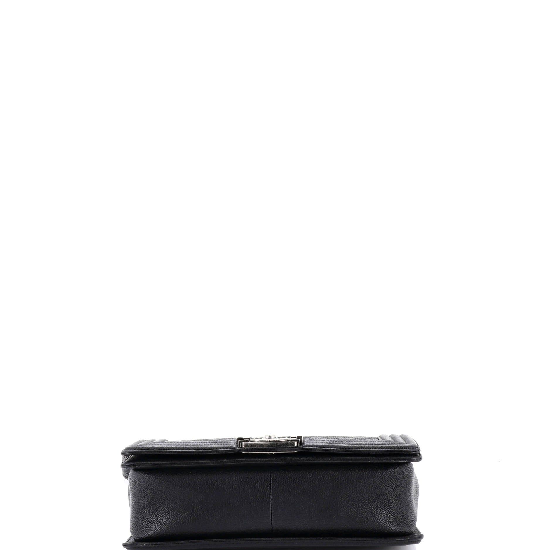 Chanel Boy Flap Bag Size ONE SIZE - 5 Thumbnail